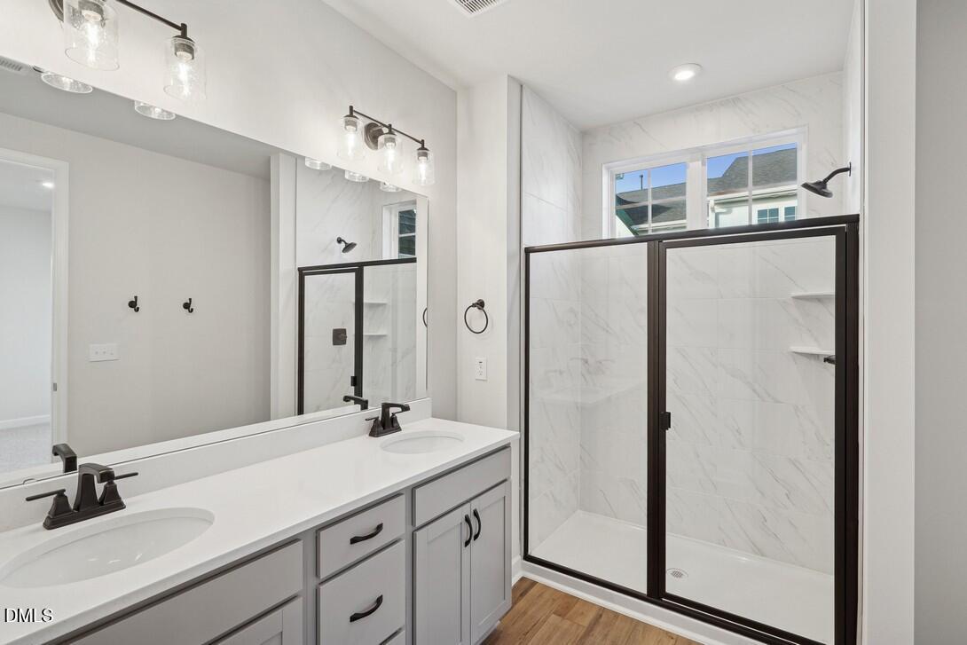 203 Solaire Alley Property Photo 10