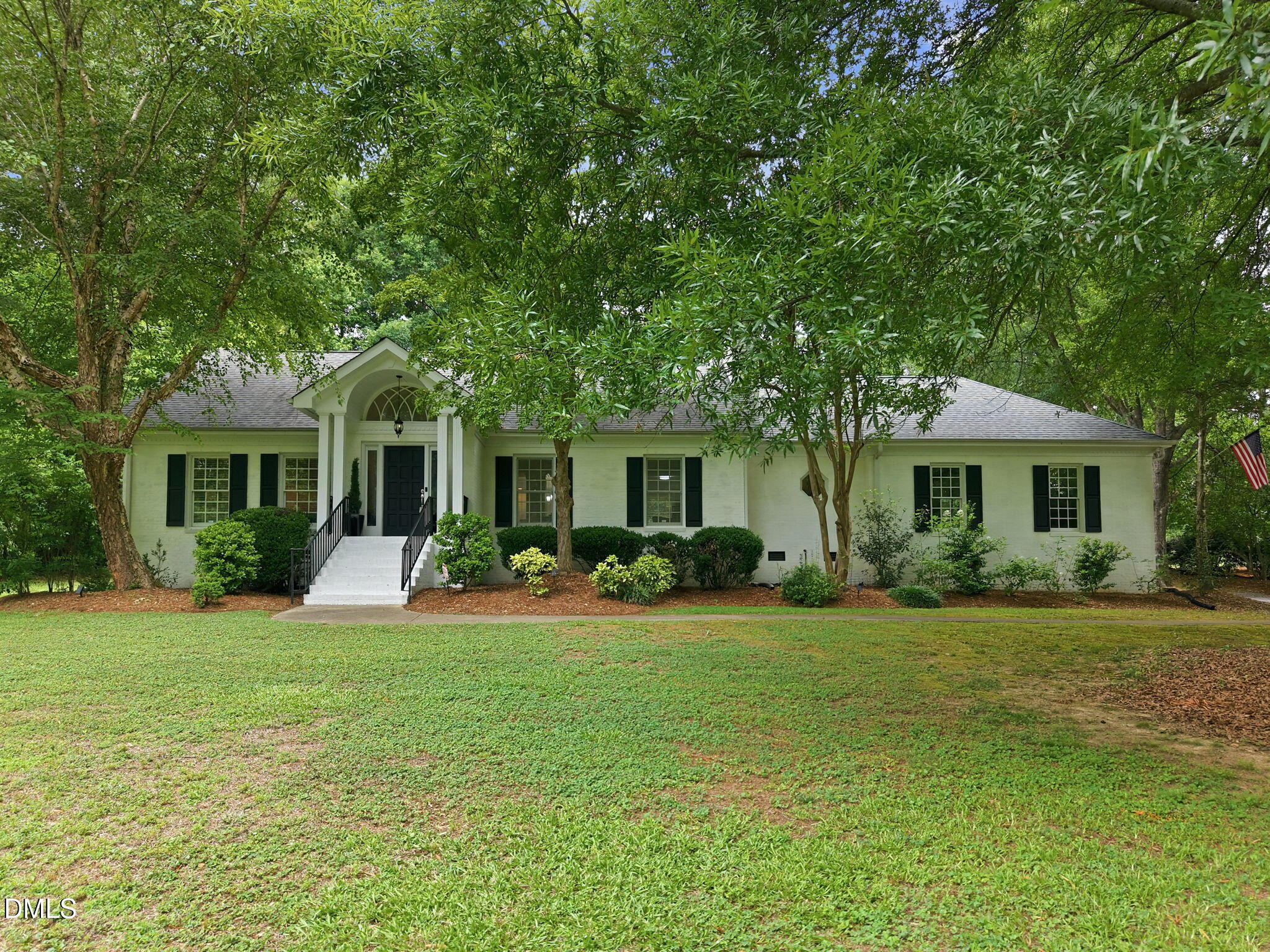 5516 Den Heider Way Property Photo 1