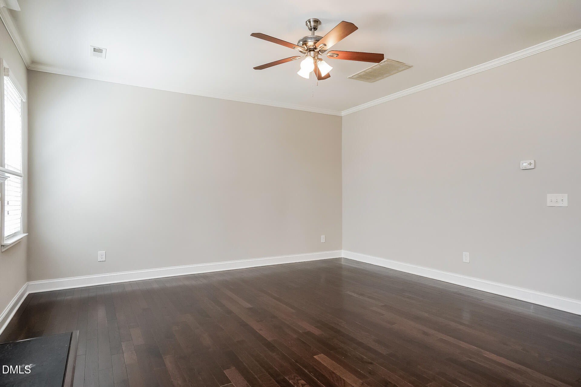 4141 Weavers Pond Drive Property Photo 3