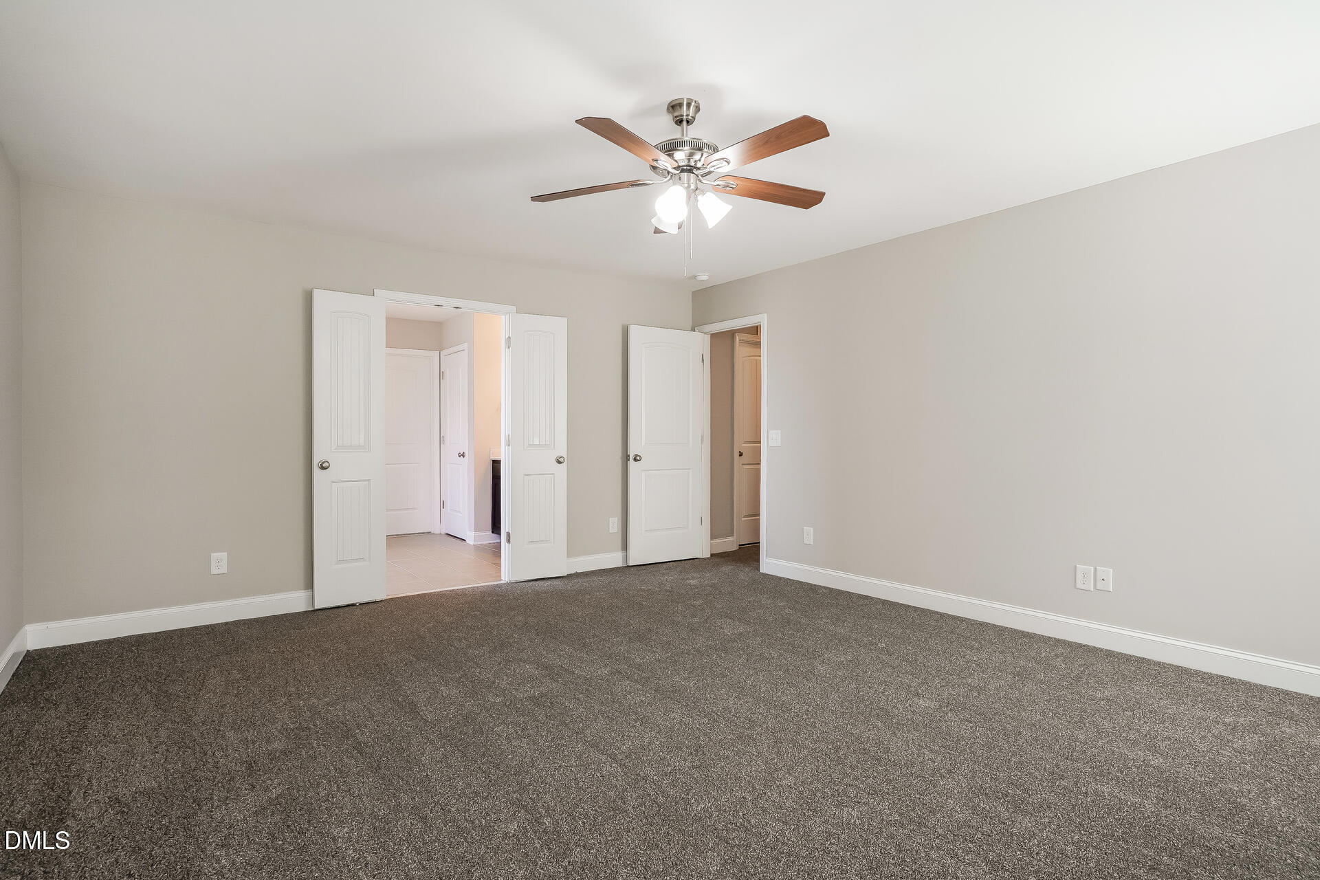 4141 Weavers Pond Drive Property Photo 11