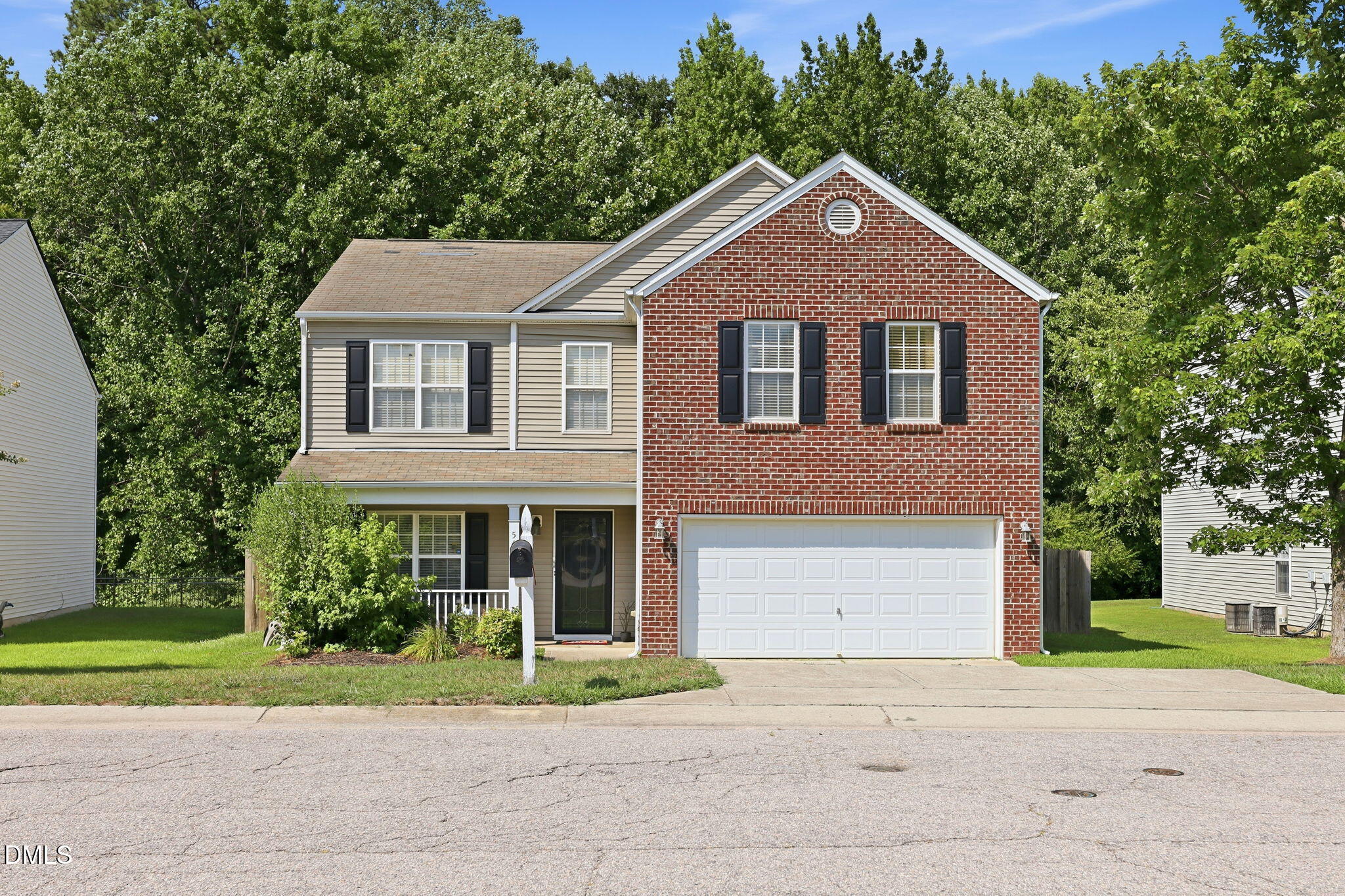 5433 Thunderidge Drive Property Photo 1