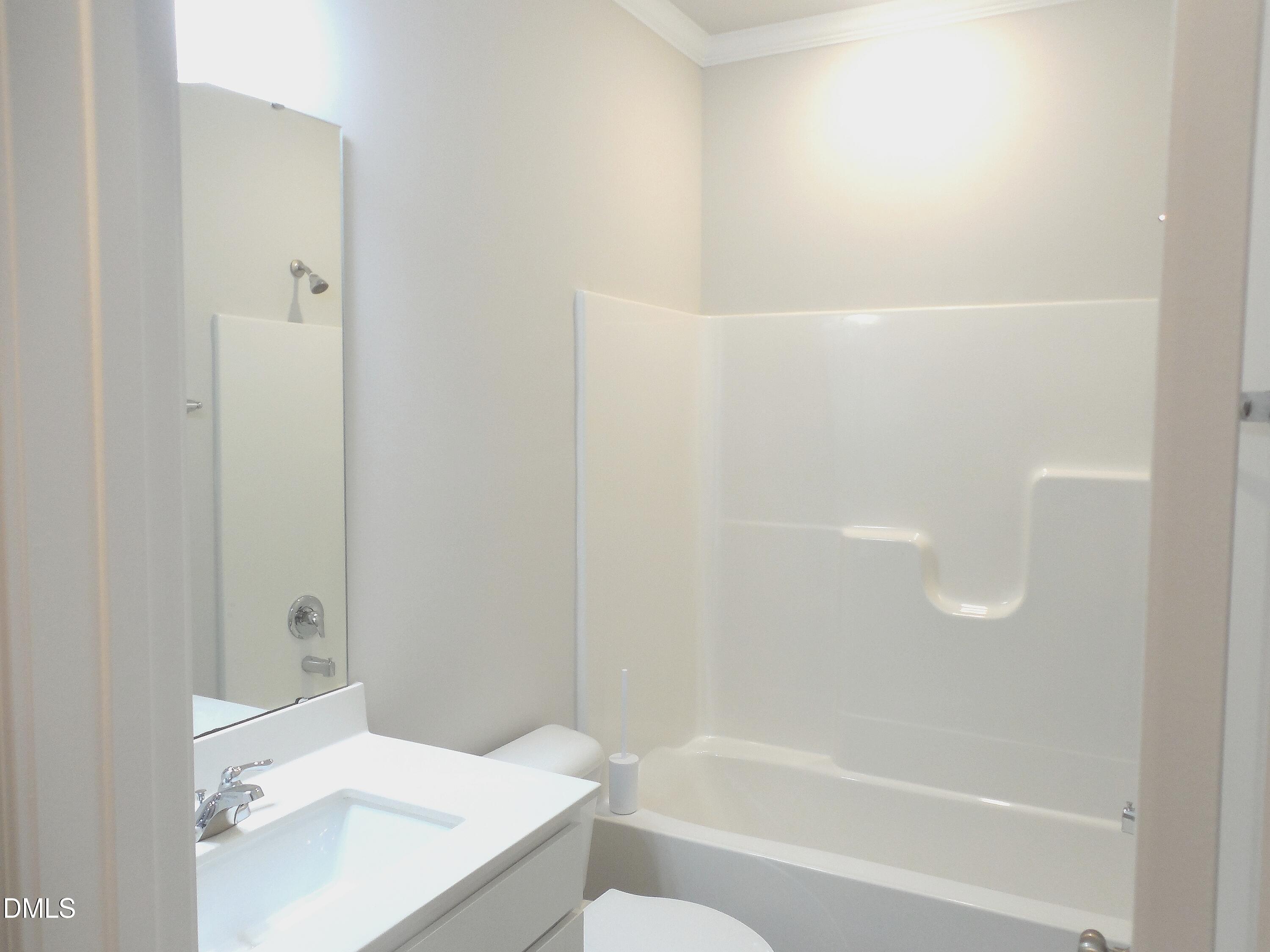 1003 Sora Way Property Photo 10