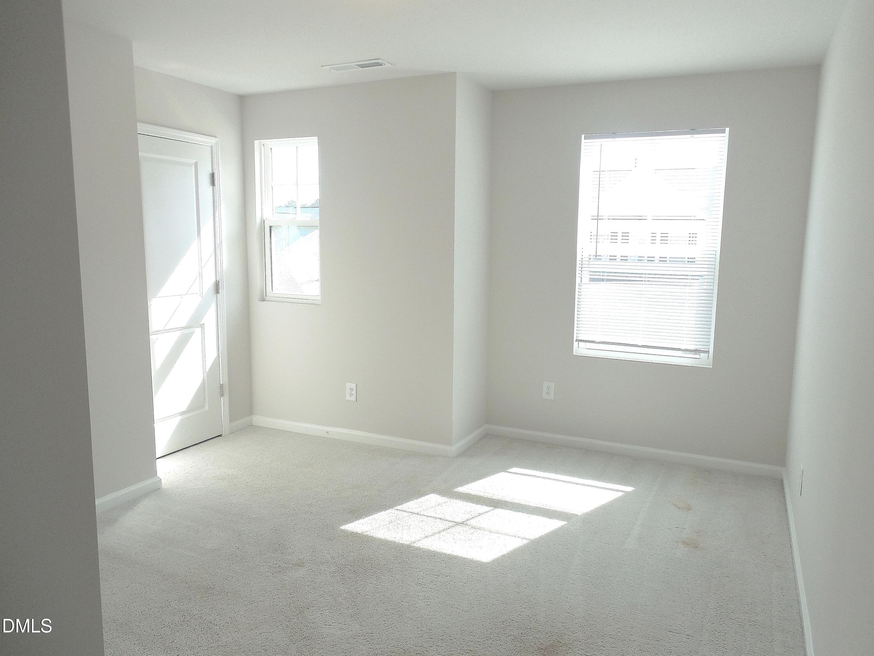 1003 Sora Way Property Photo 21