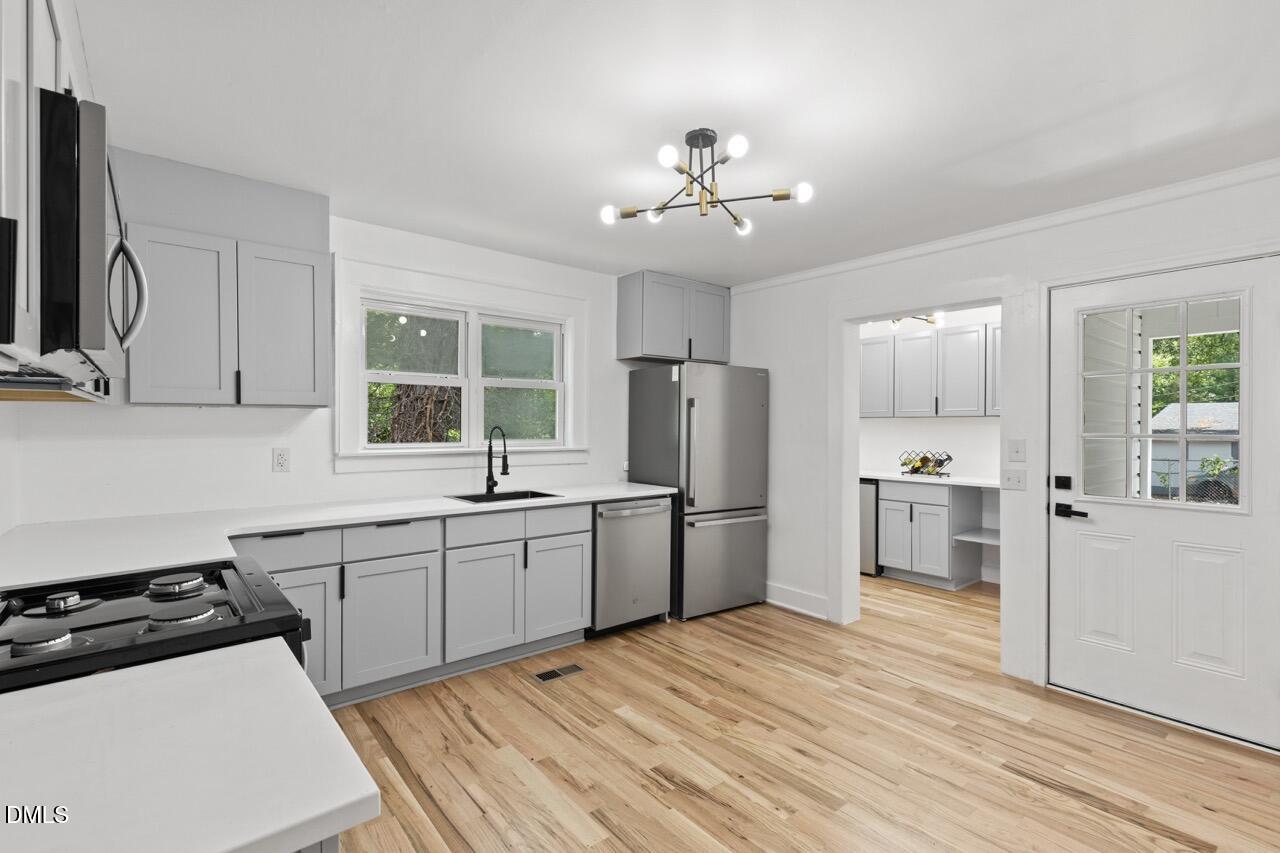 2307 Harvard Avenue Property Photo 12