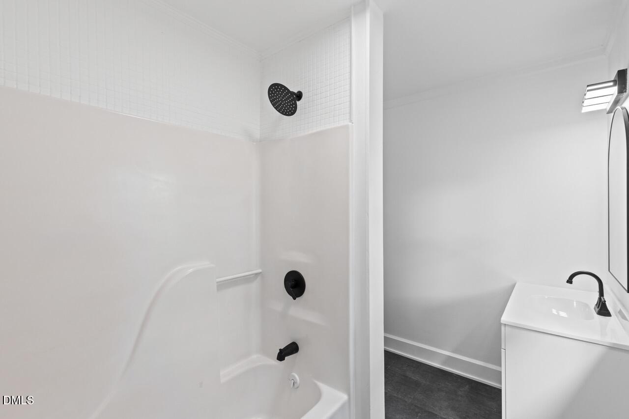 2307 Harvard Avenue Property Photo 29