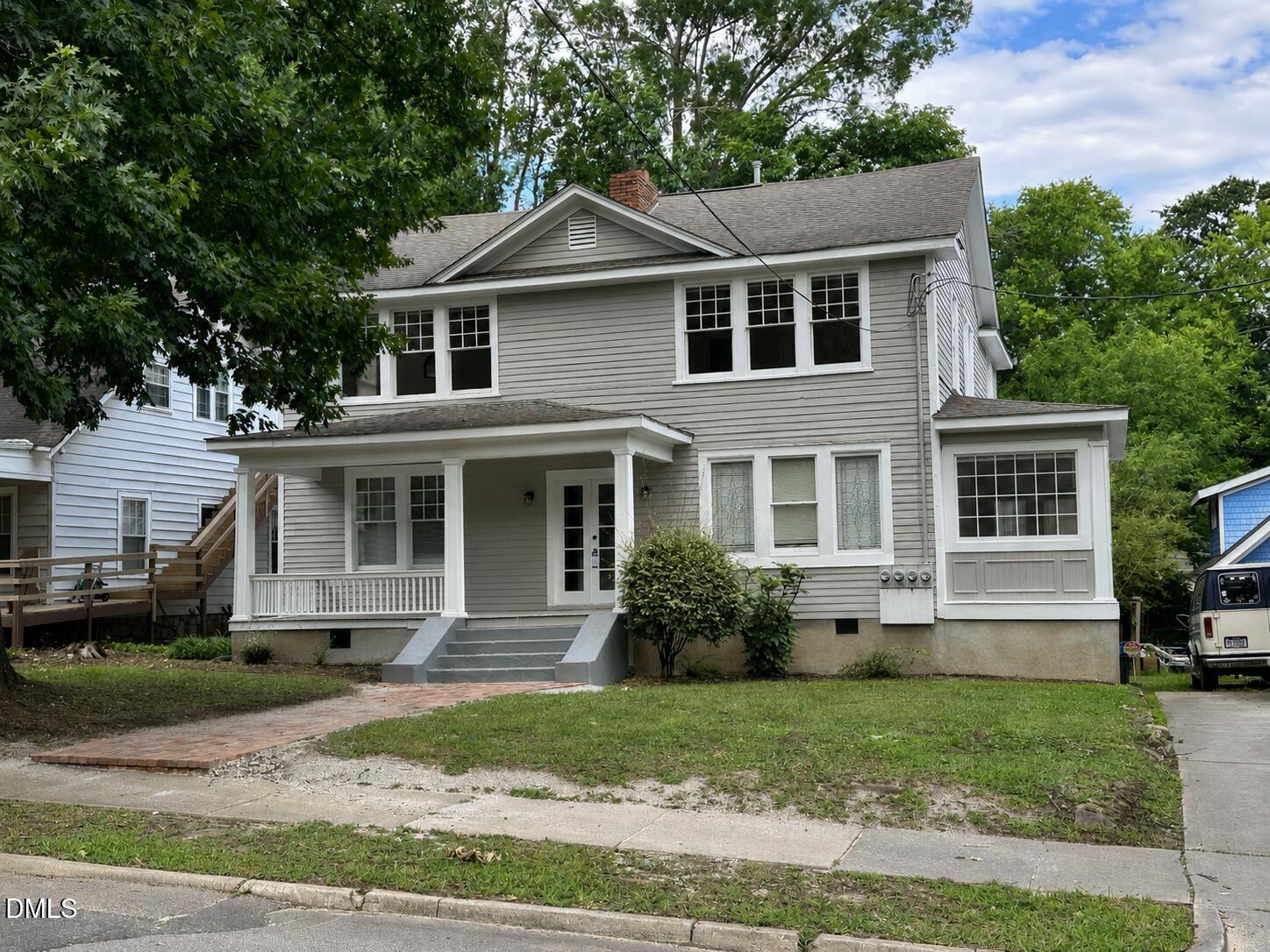 1110 Glenwood Avenue Property Photo 2