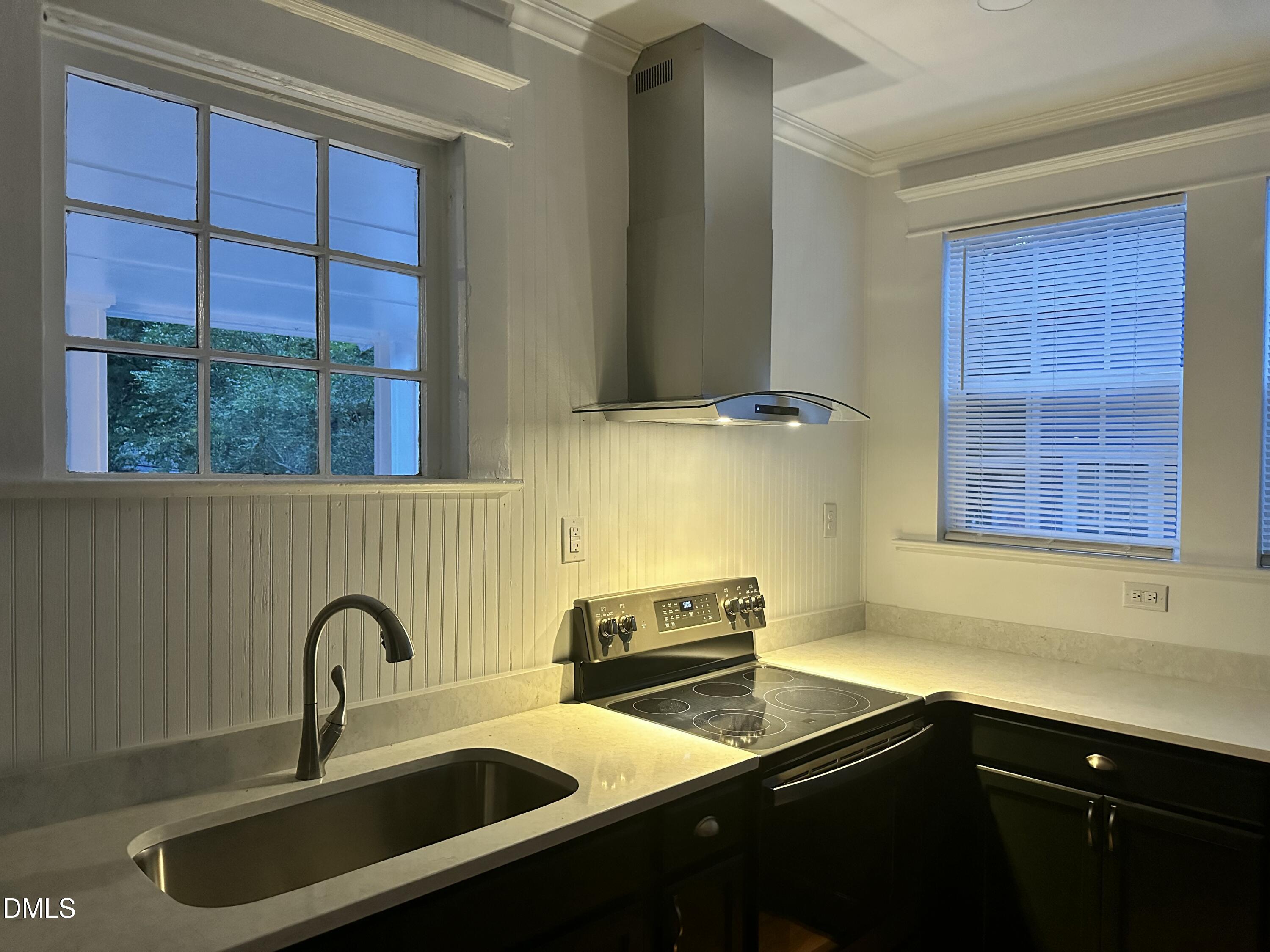 1110 Glenwood Avenue Property Photo 14