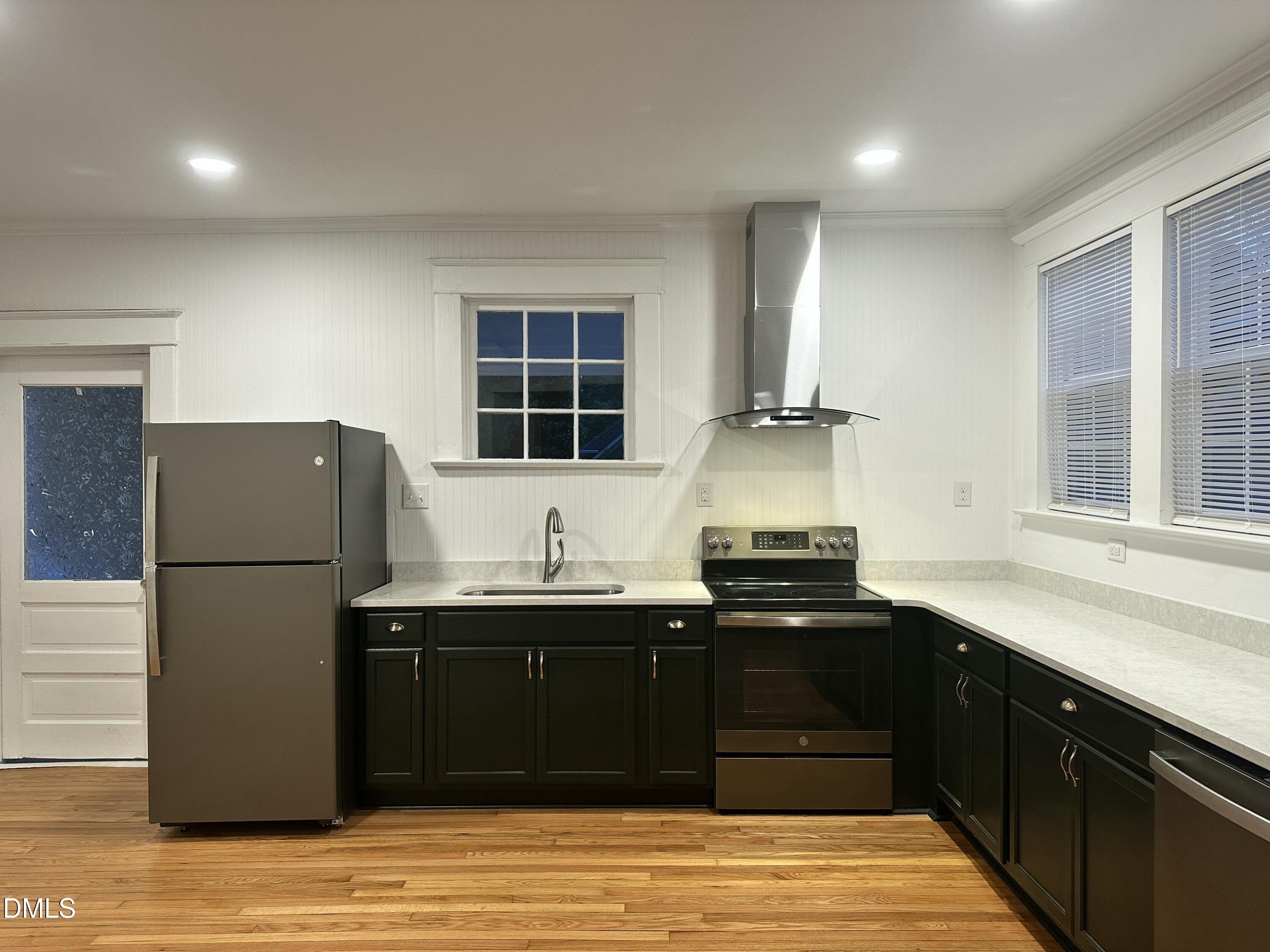 1110 Glenwood Avenue Property Photo 22
