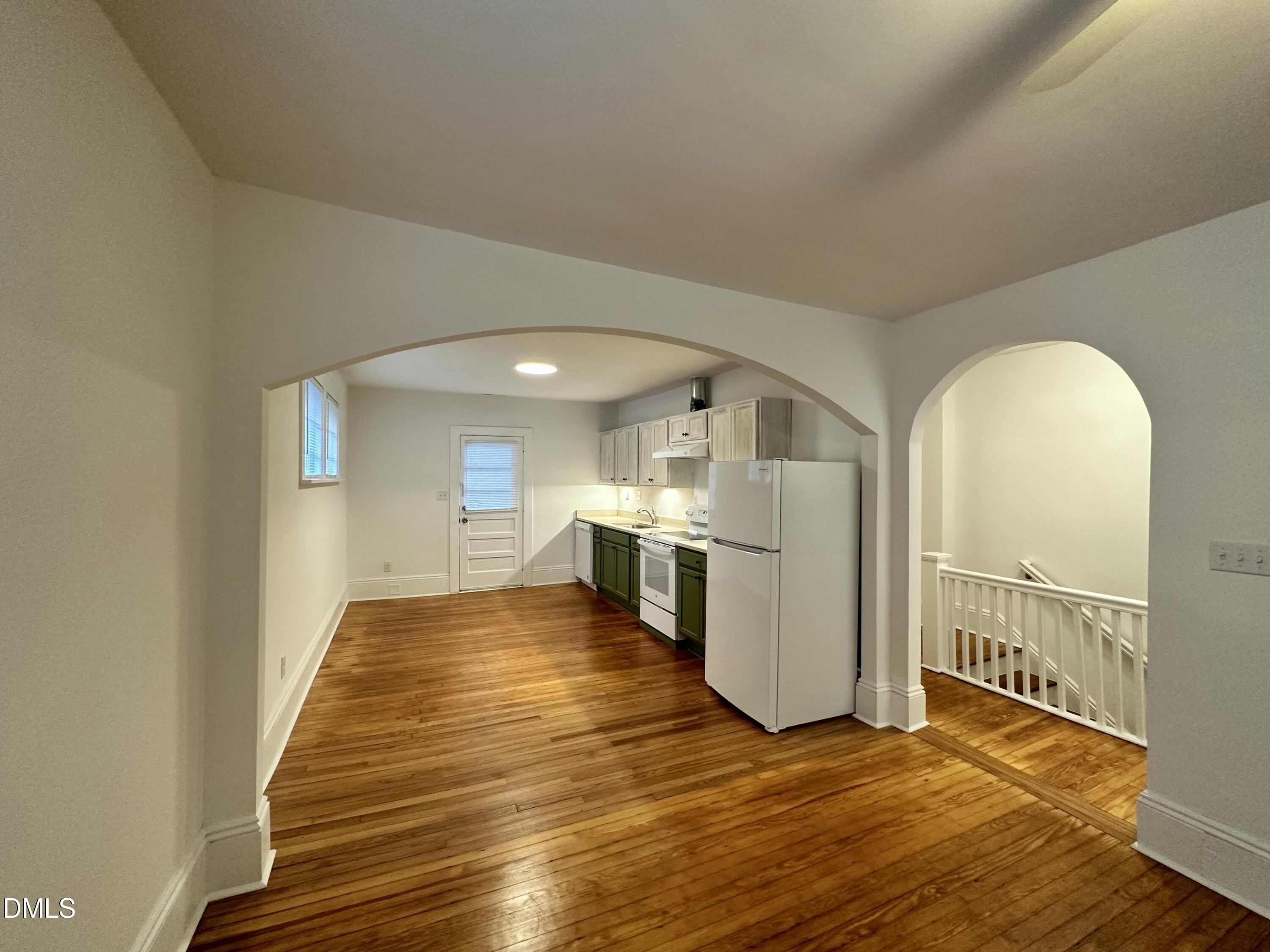 1110 Glenwood Avenue Property Photo 25