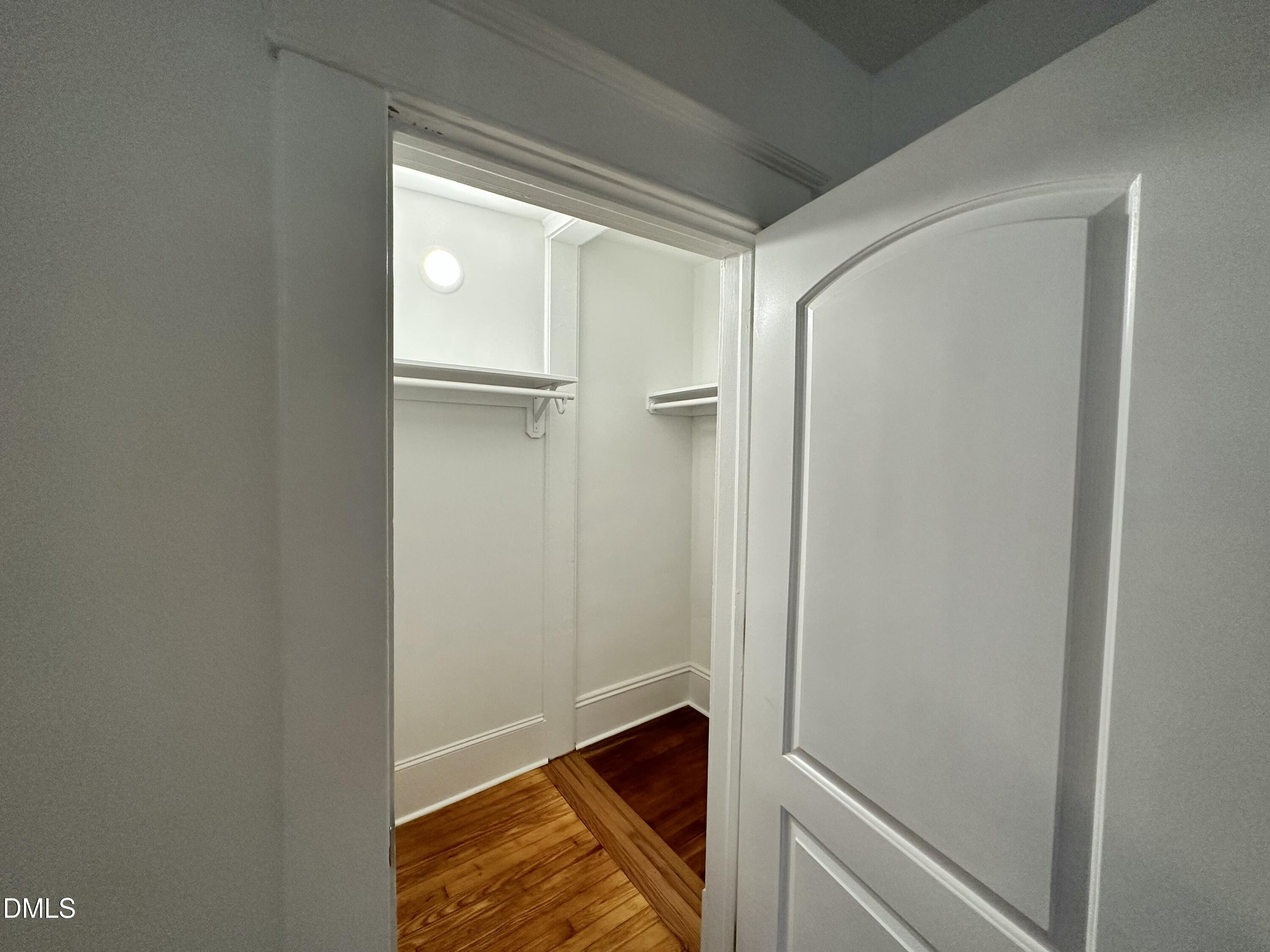 1110 Glenwood Avenue Property Photo 30