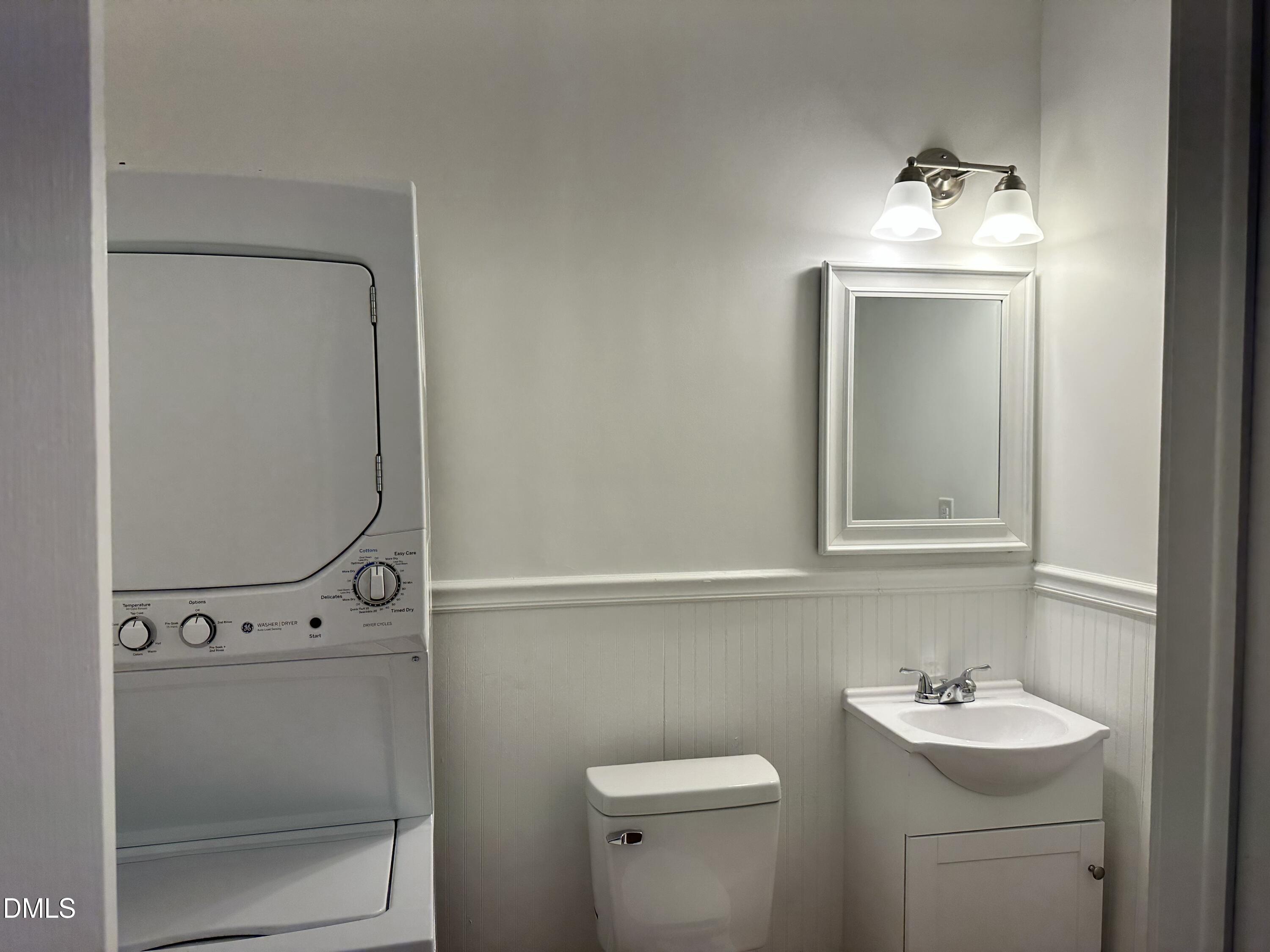 1110 Glenwood Avenue Property Photo 38