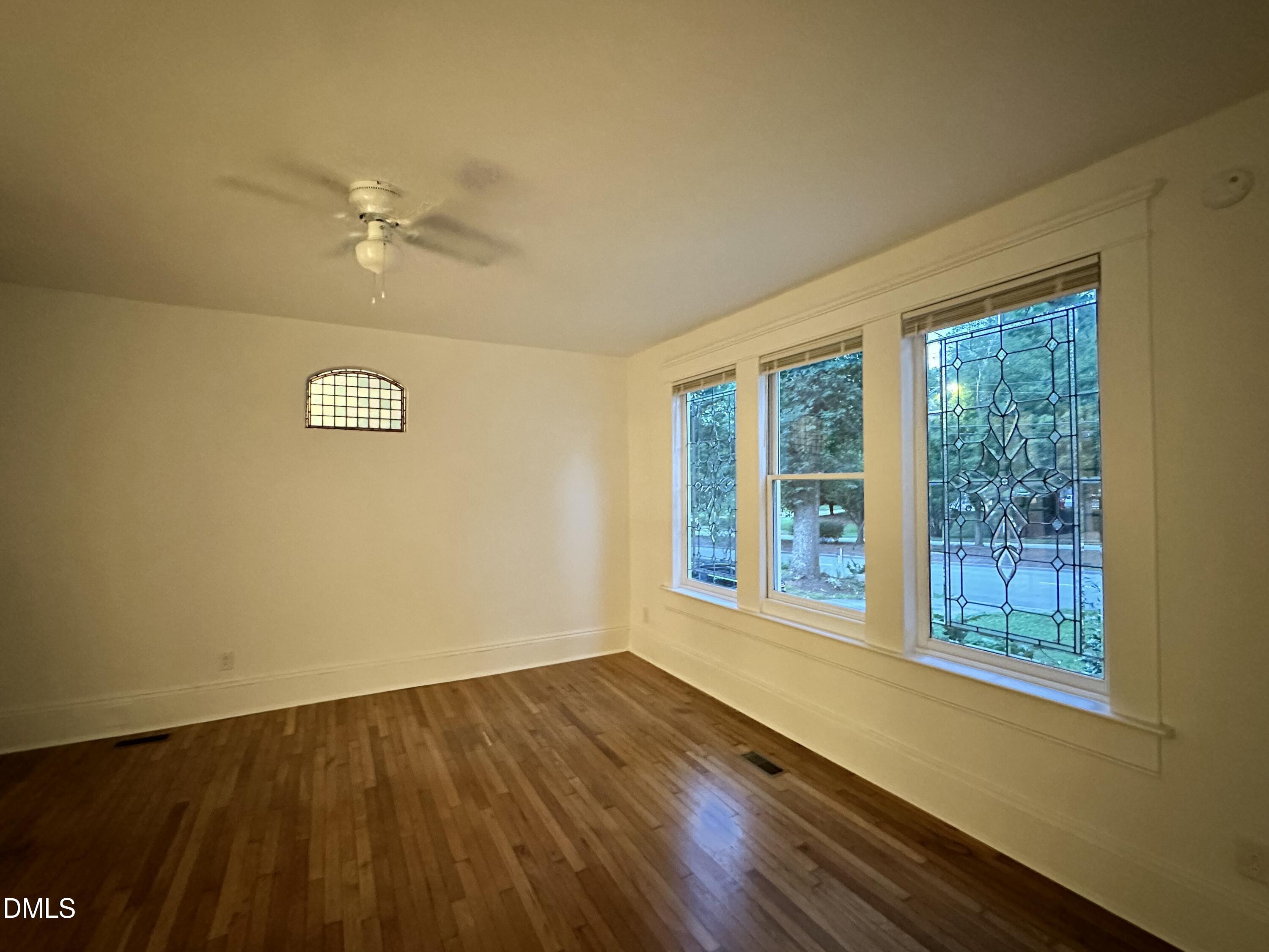 1110 Glenwood Avenue Property Photo 43