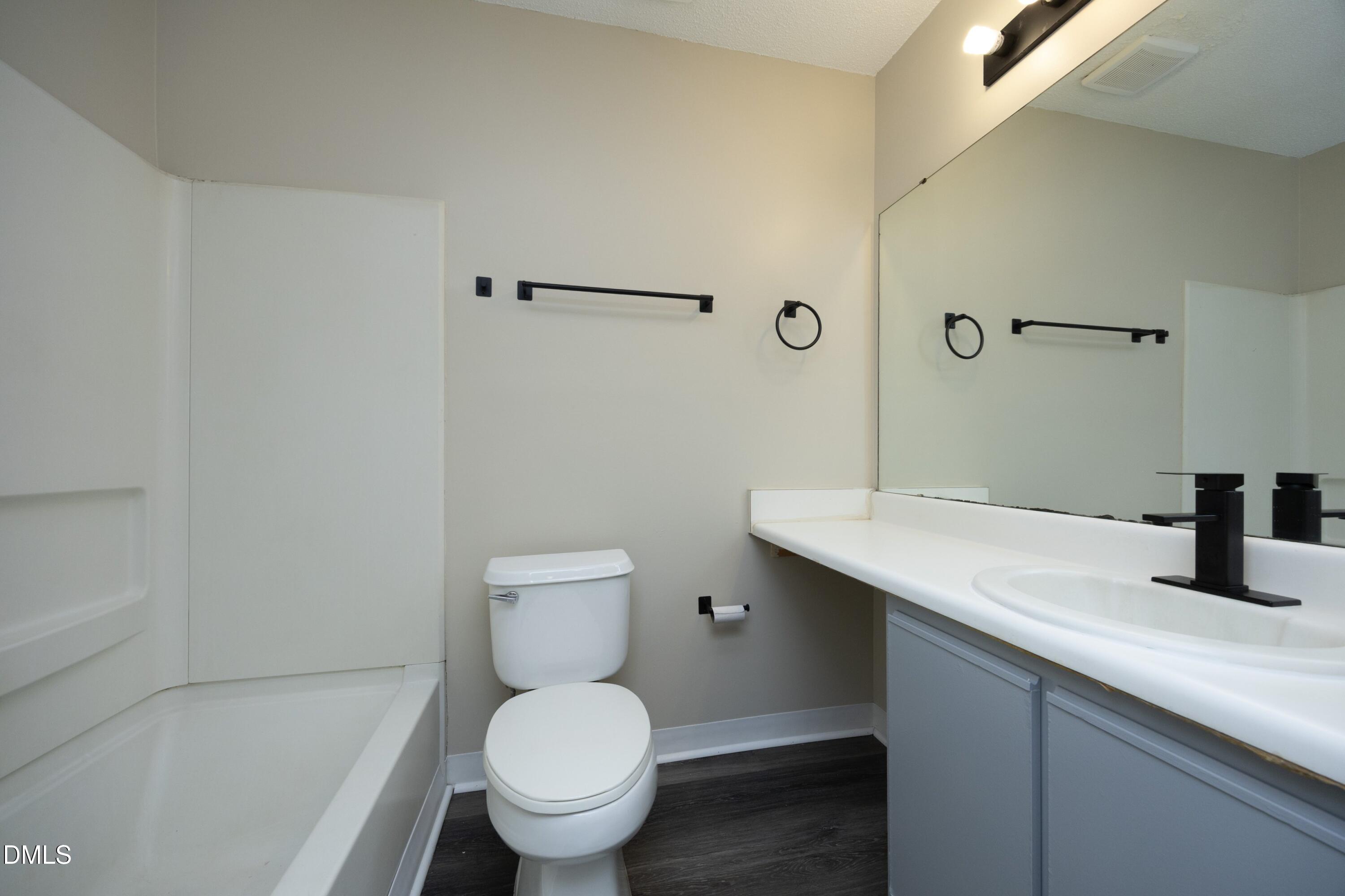 1231 University Court 104 Property Photo 19