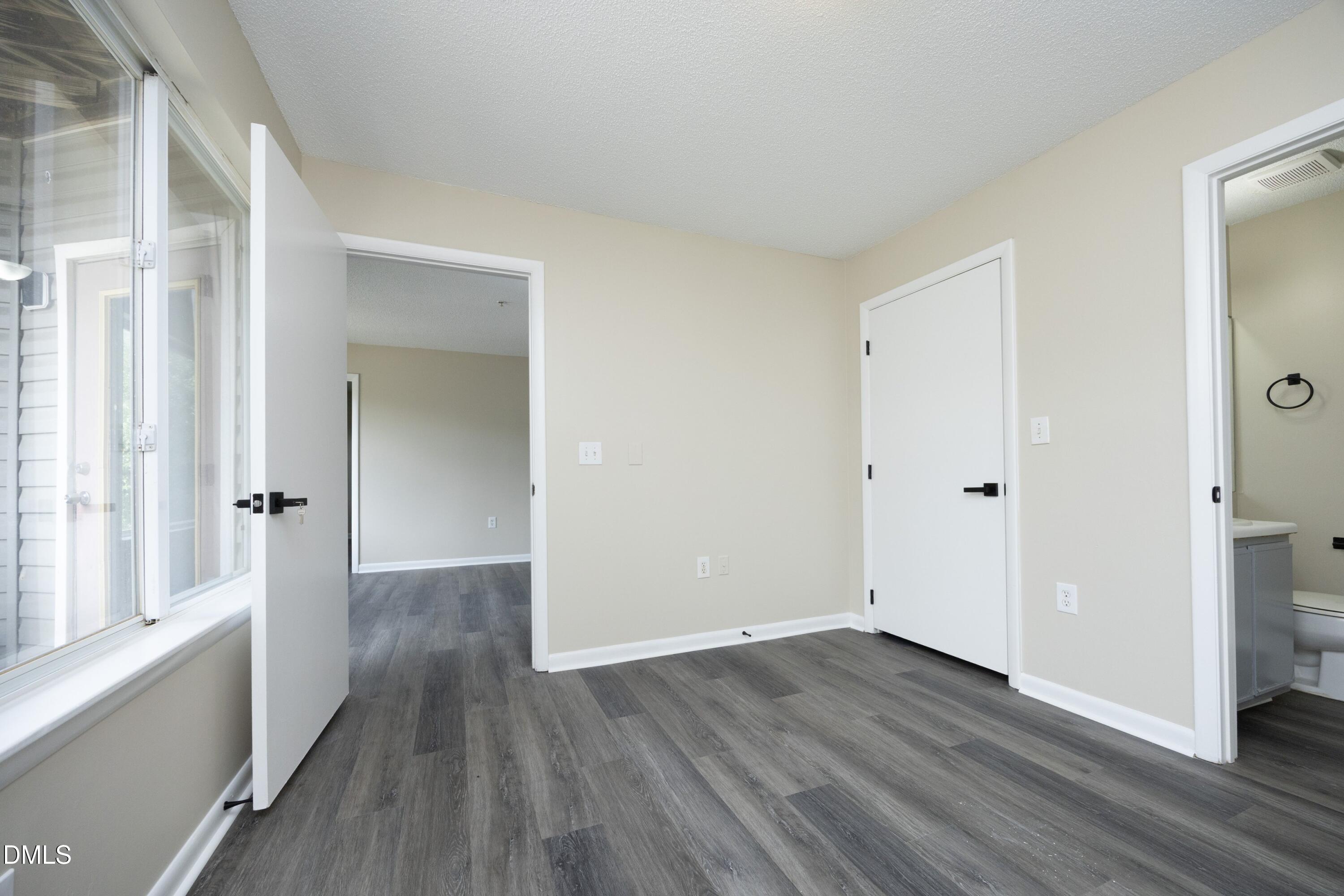 1231 University Court 104 Property Photo 20