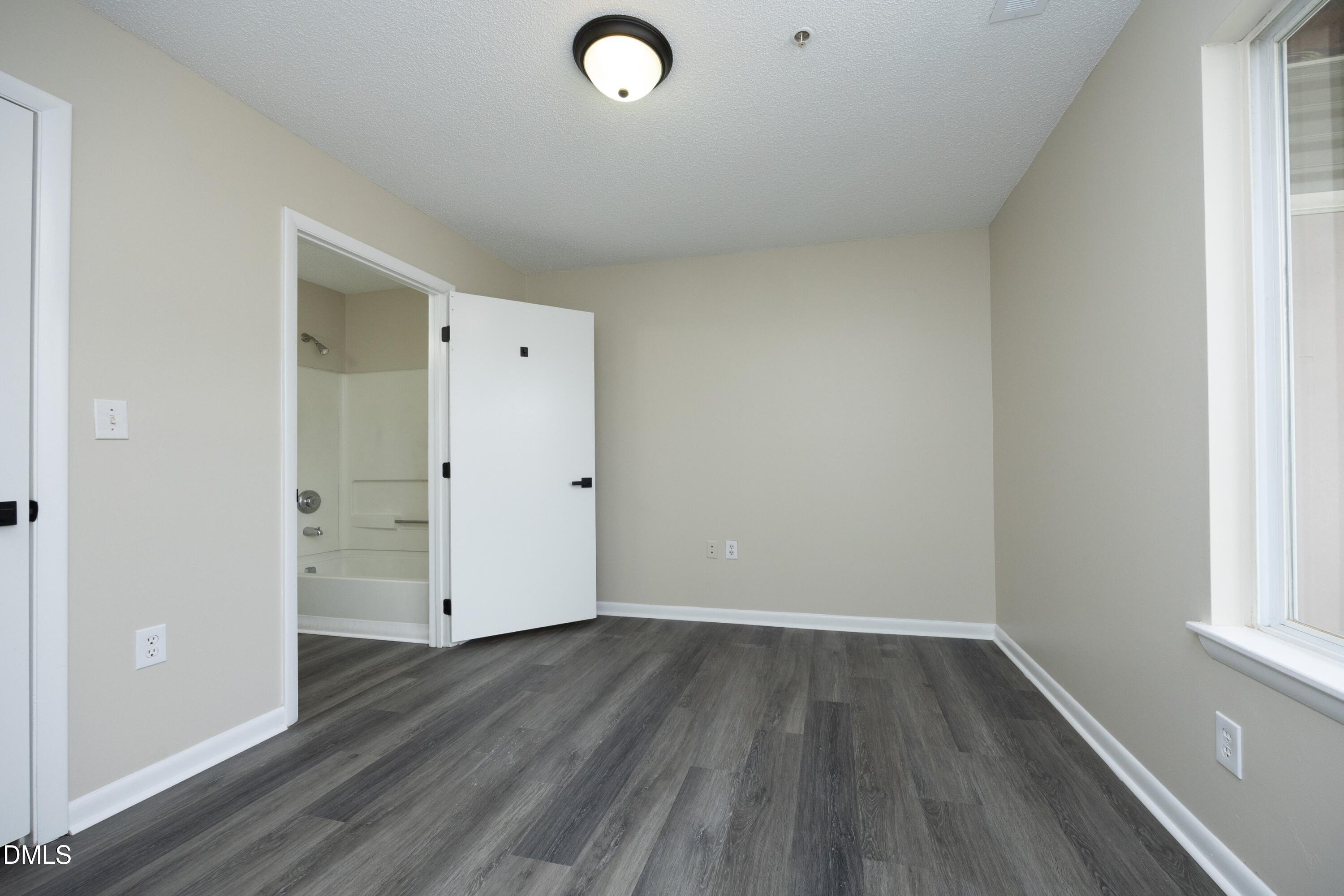 1231 University Court 104 Property Photo 21