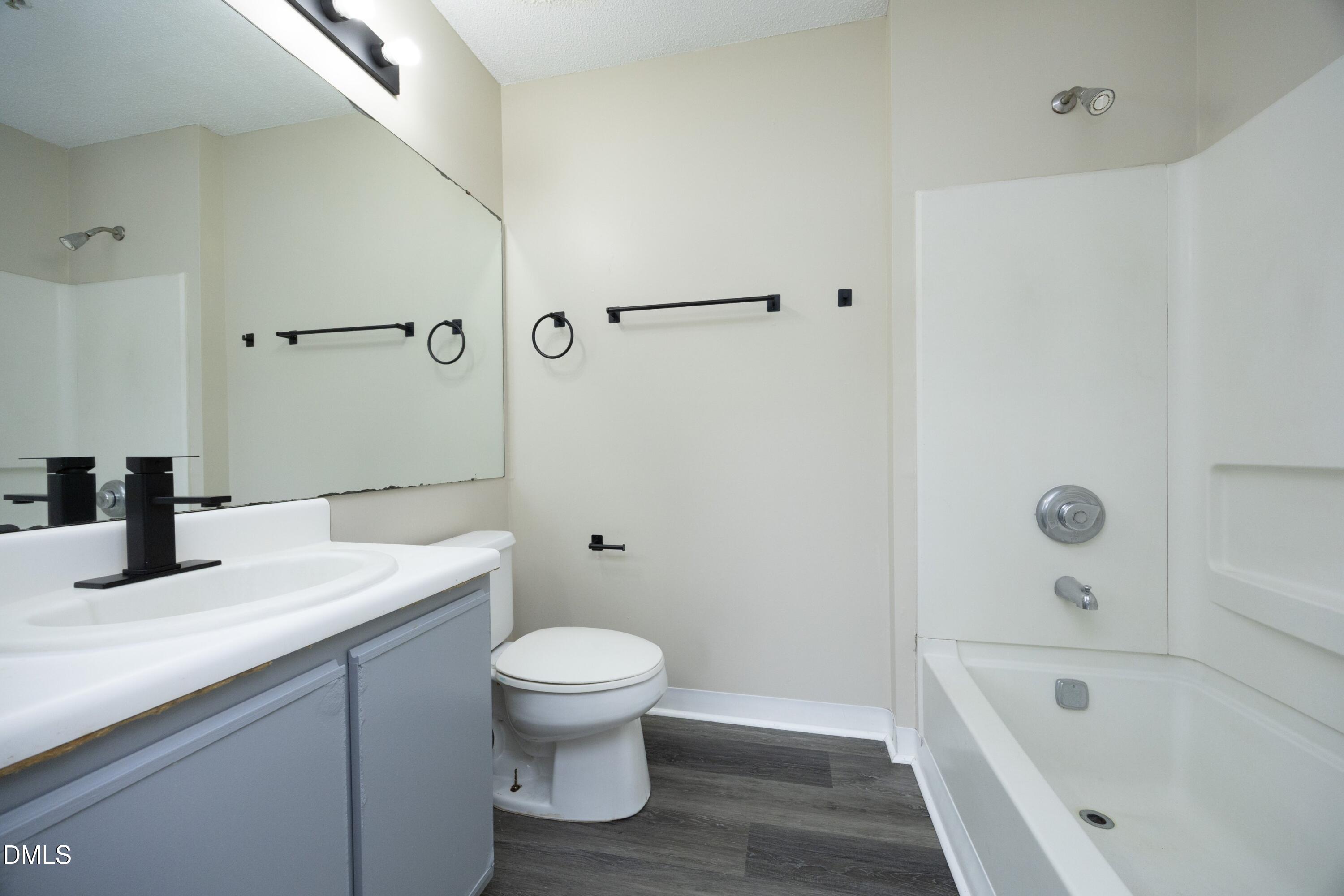 1231 University Court 104 Property Photo 22
