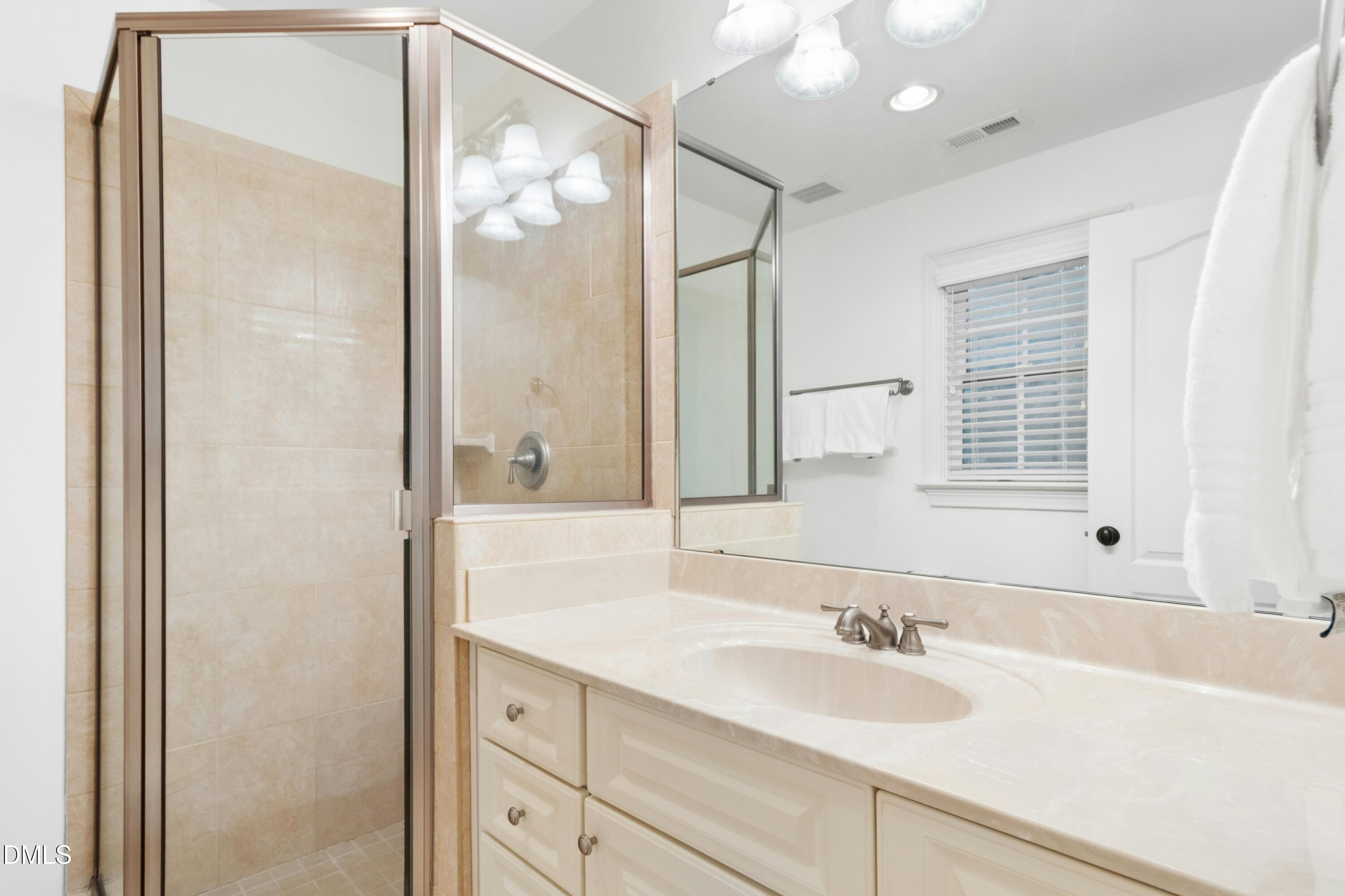 8004 Knebford Circle Property Photo 30