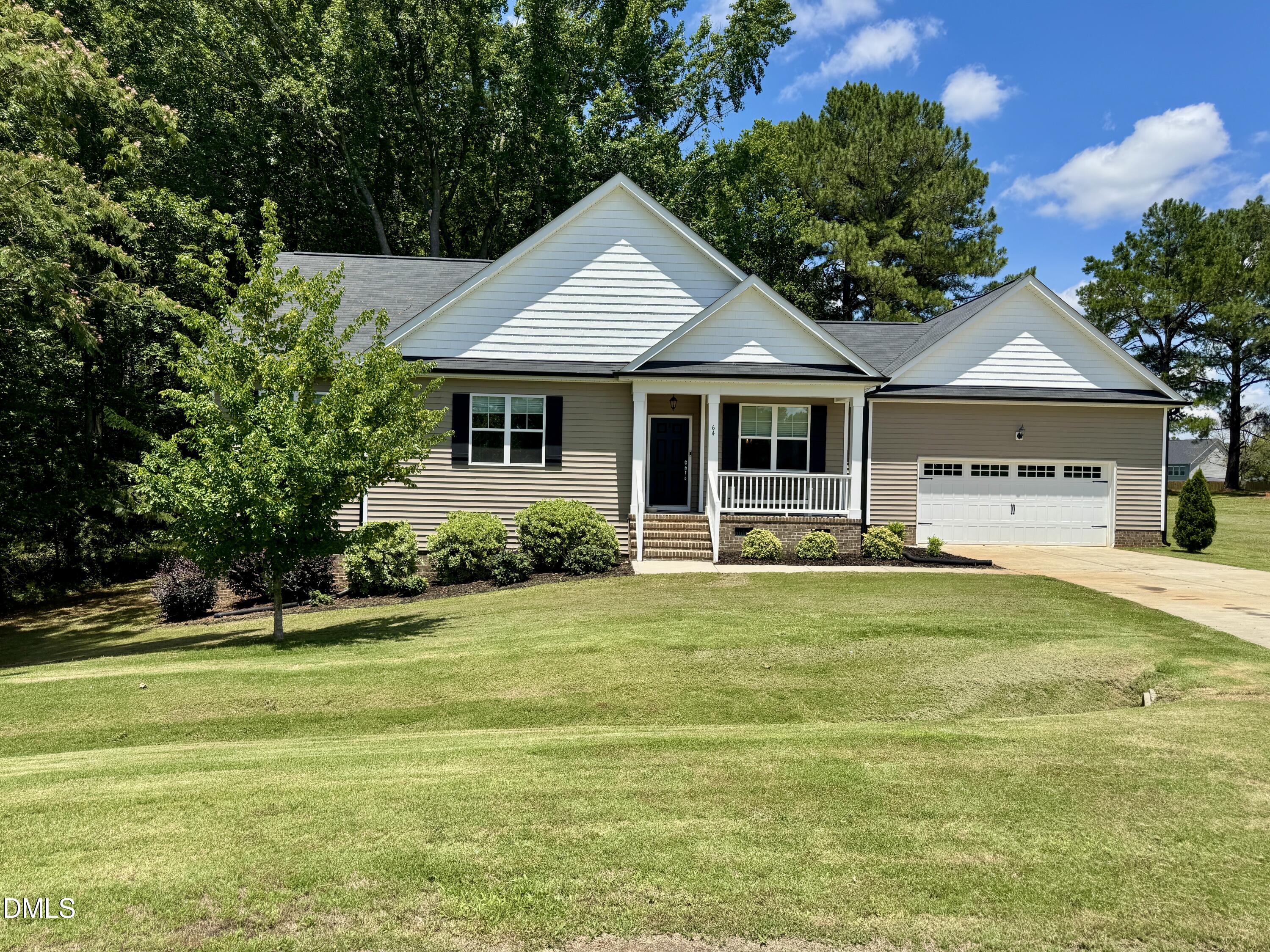 64 N Sunny Dale Drive Property Photo 1