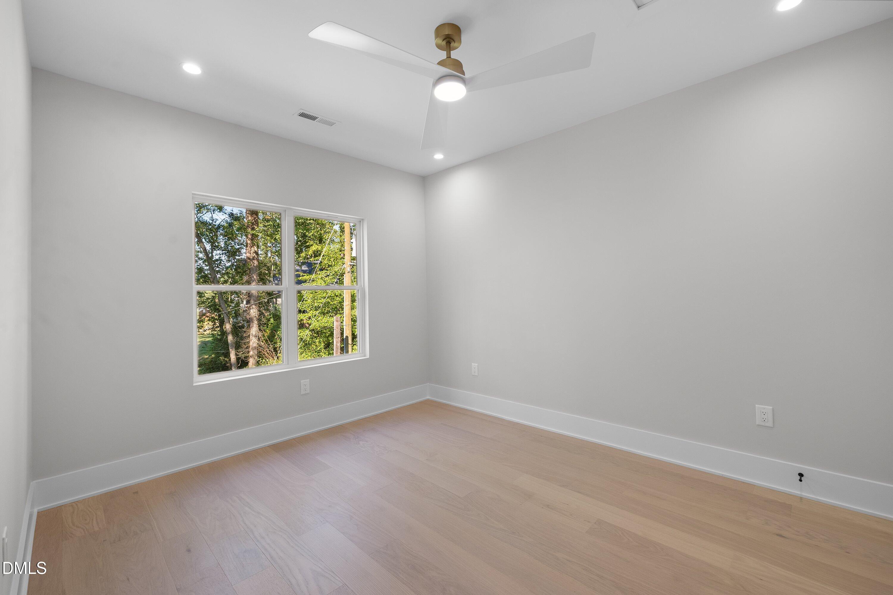 1101 Elmira Avenue C Property Photo 46