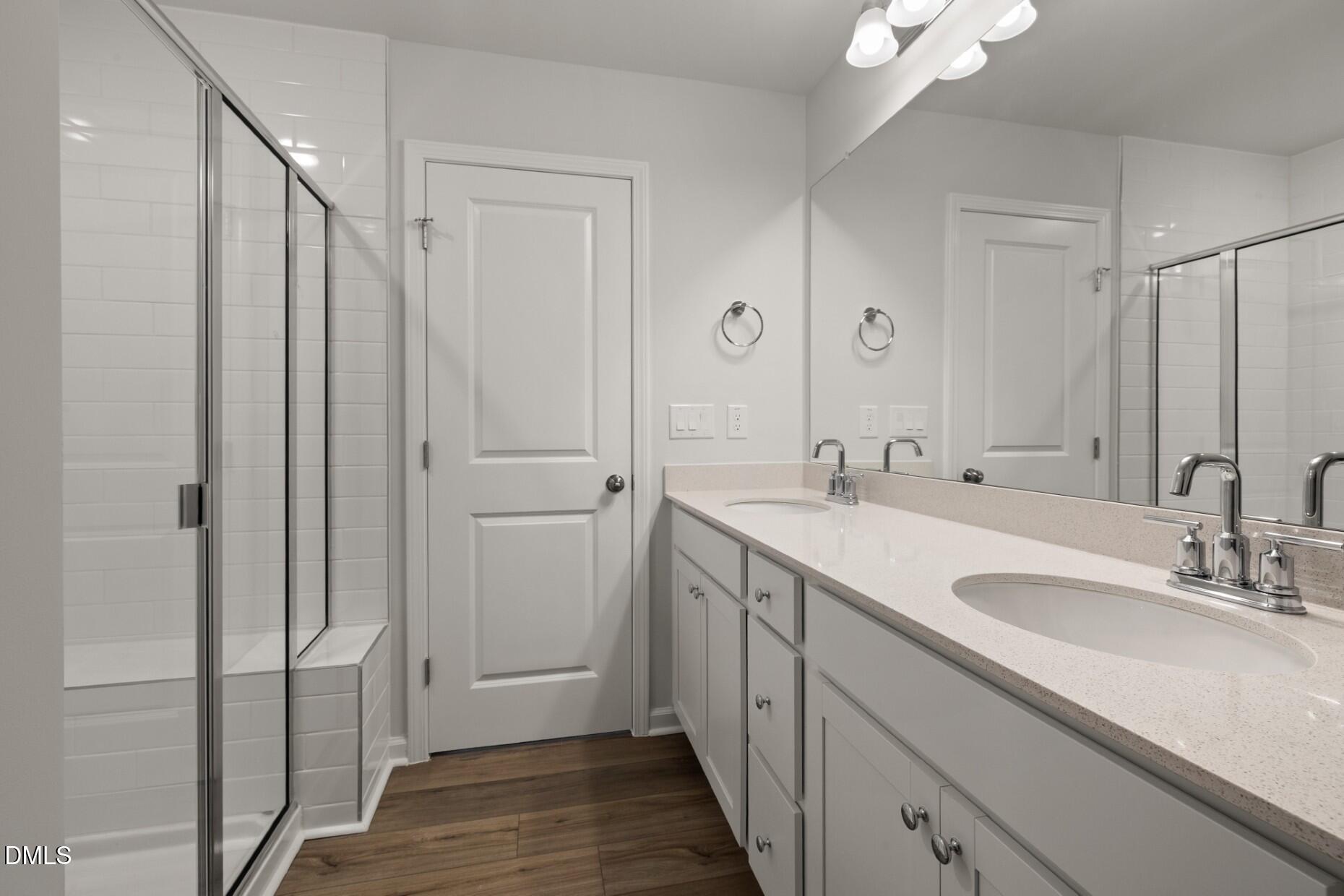 1242 Jensen Road Property Photo 13
