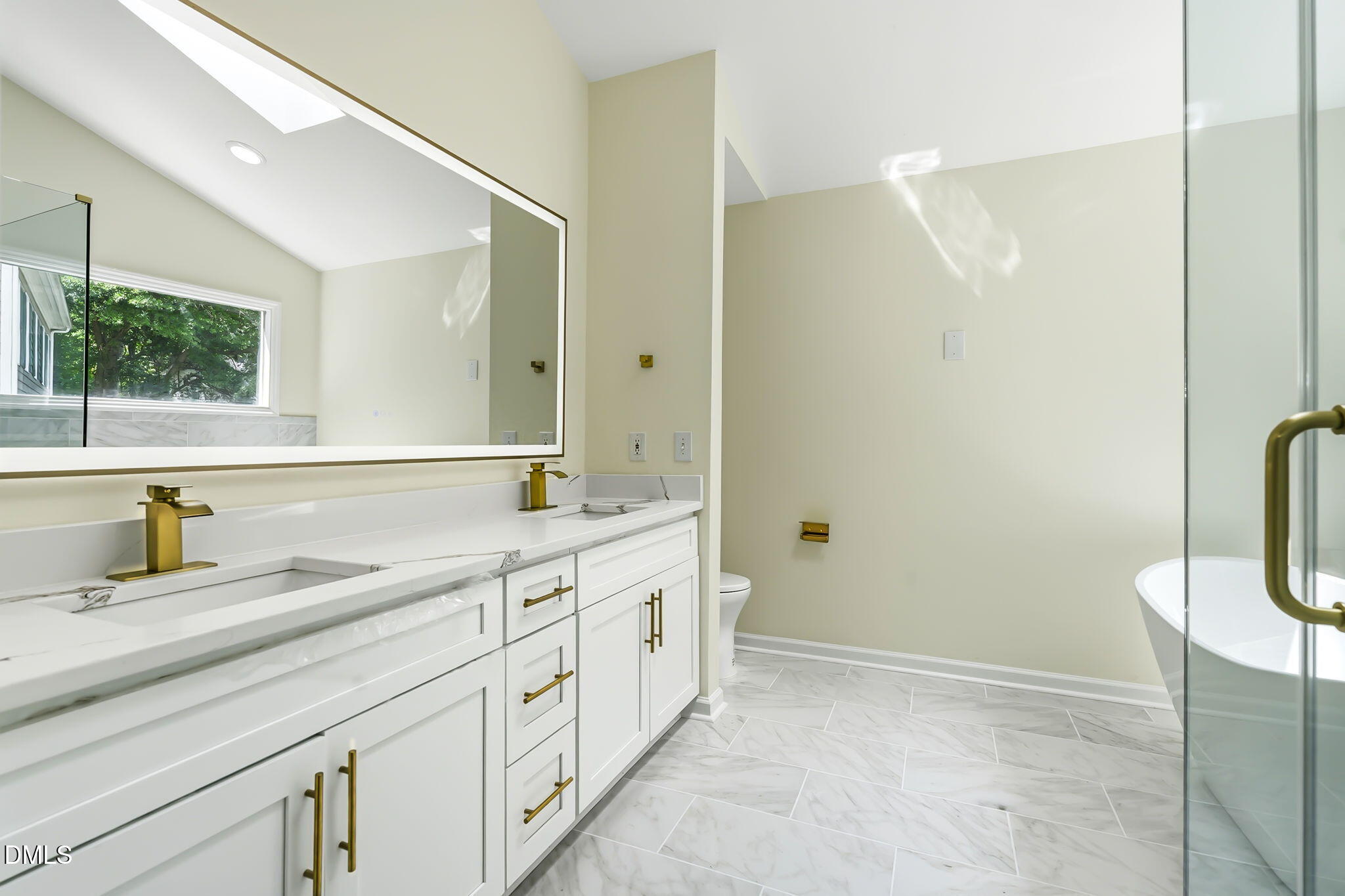 4409 Queenstown Court Property Photo 37
