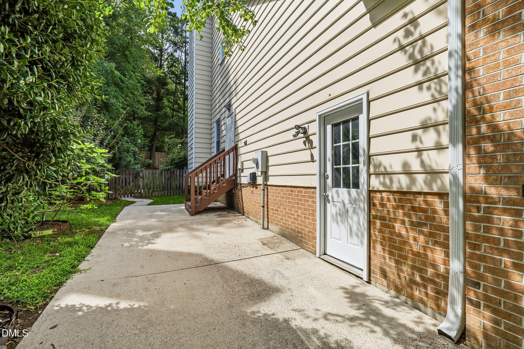 4409 Queenstown Court Property Photo 46