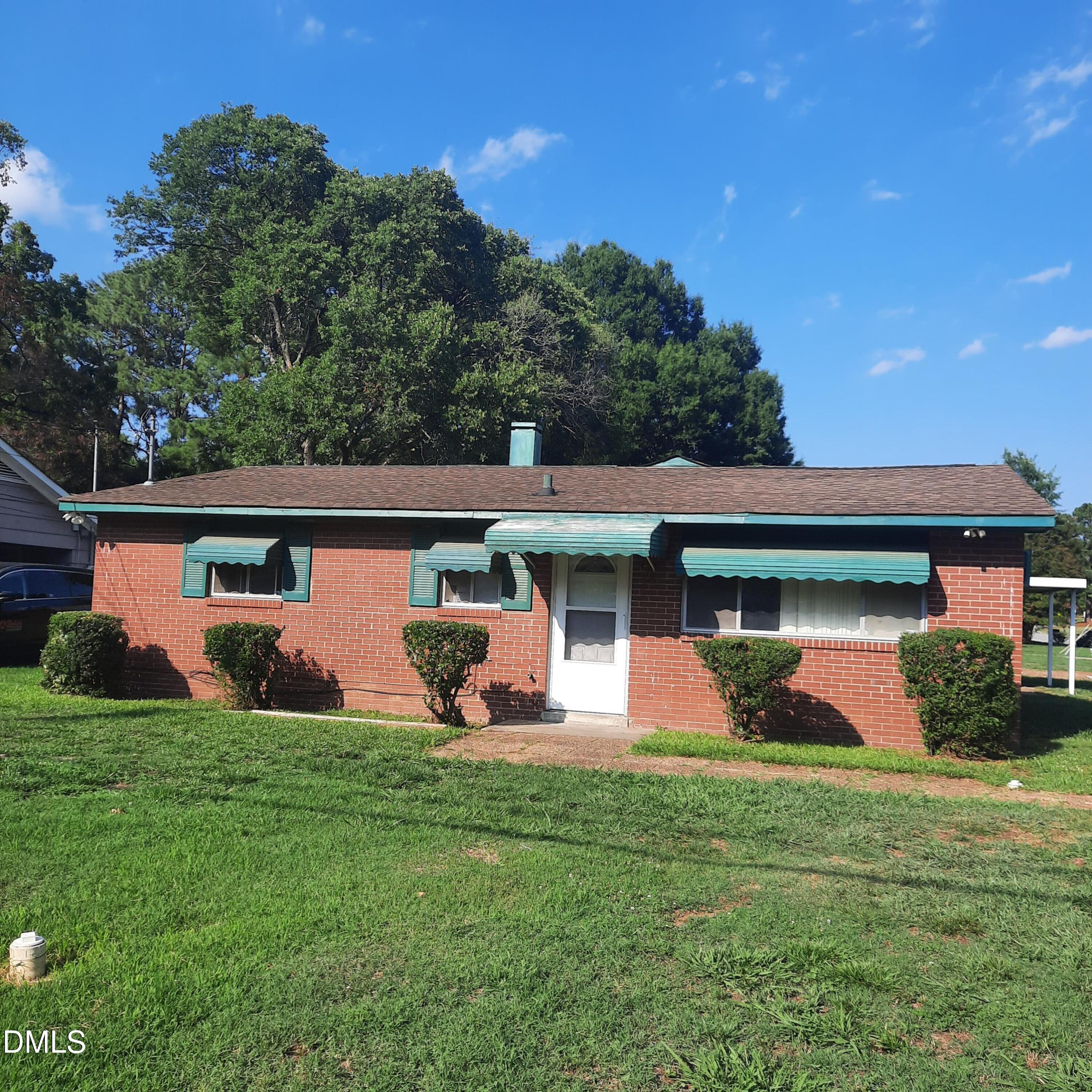 1809 Hadley Road