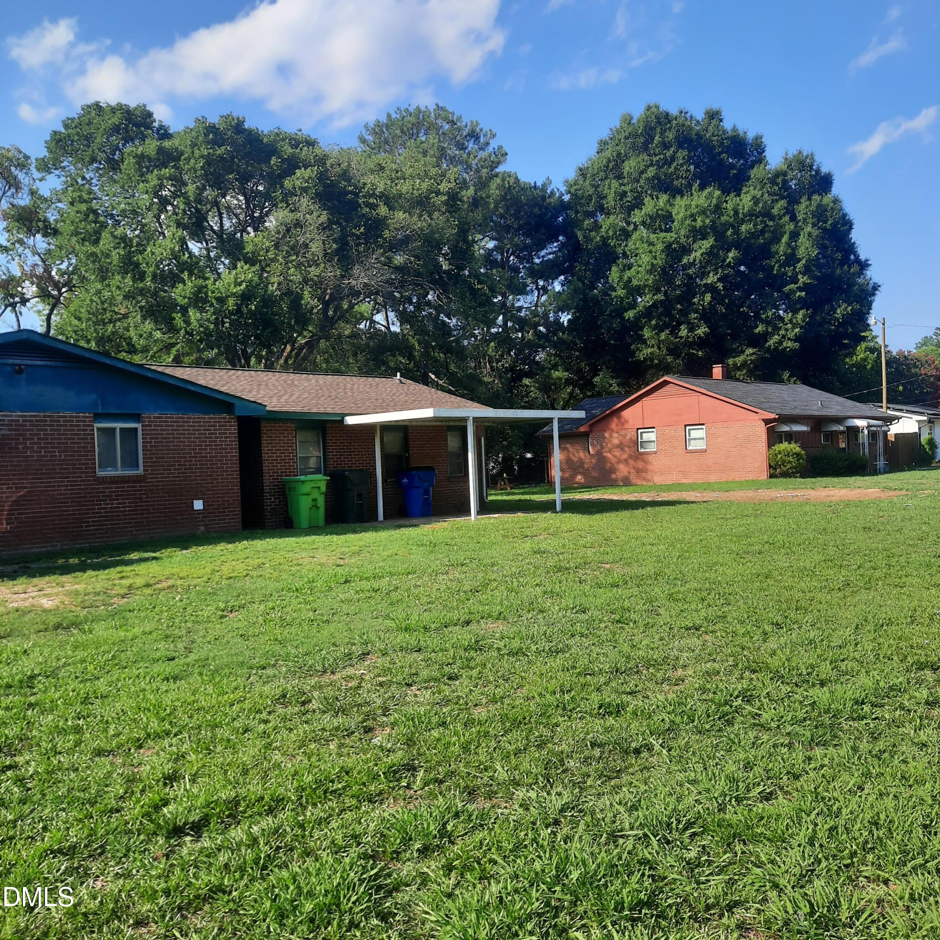 1809 Hadley Road Property Photo 2