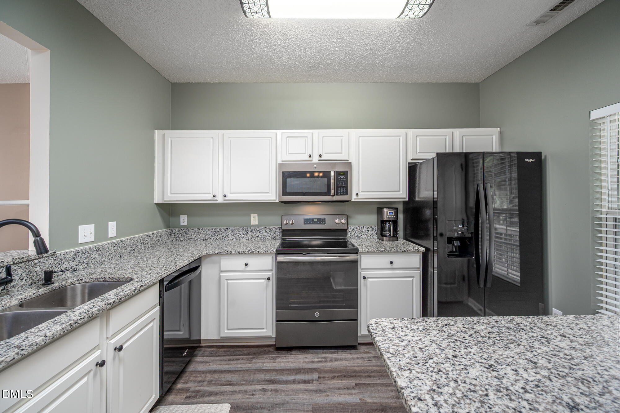 319 Orchard Park Drive Property Photo 15