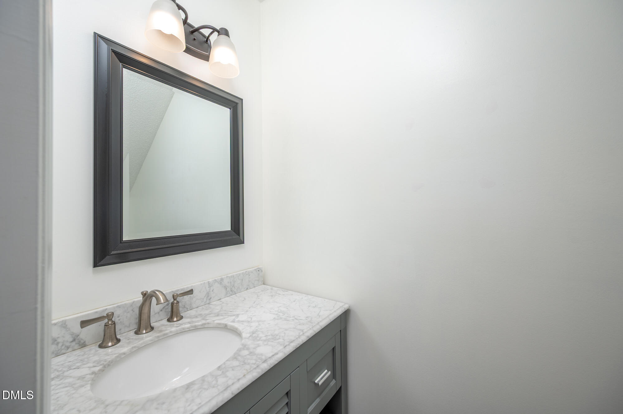 319 Orchard Park Drive Property Photo 20