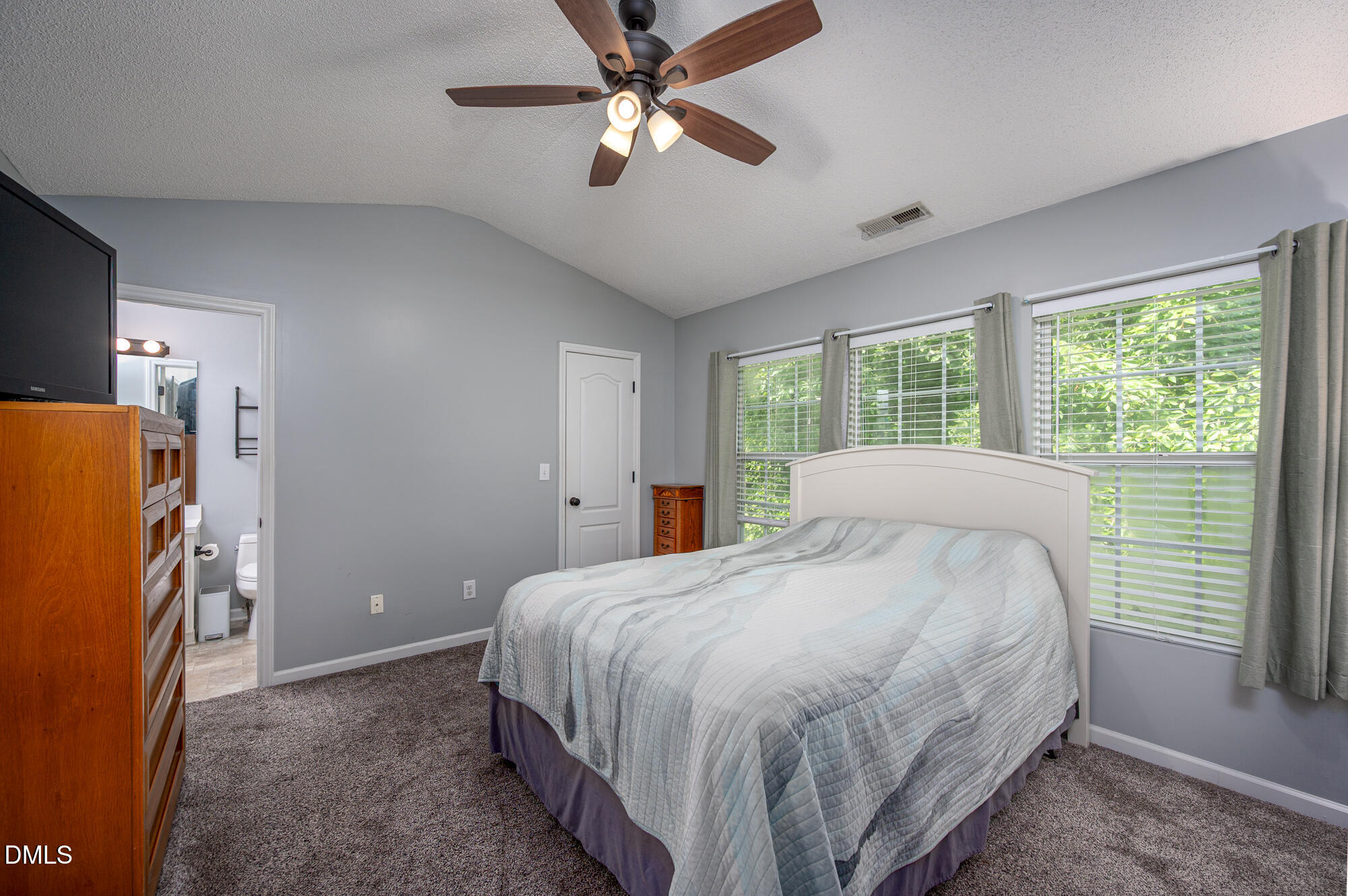 319 Orchard Park Drive Property Photo 28