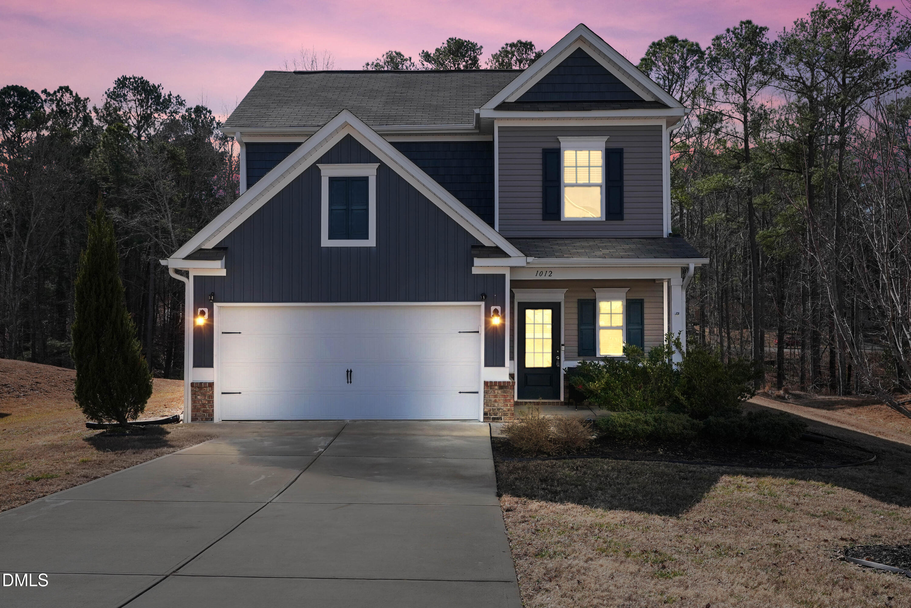 1012 Archer Lane Property Photo 1