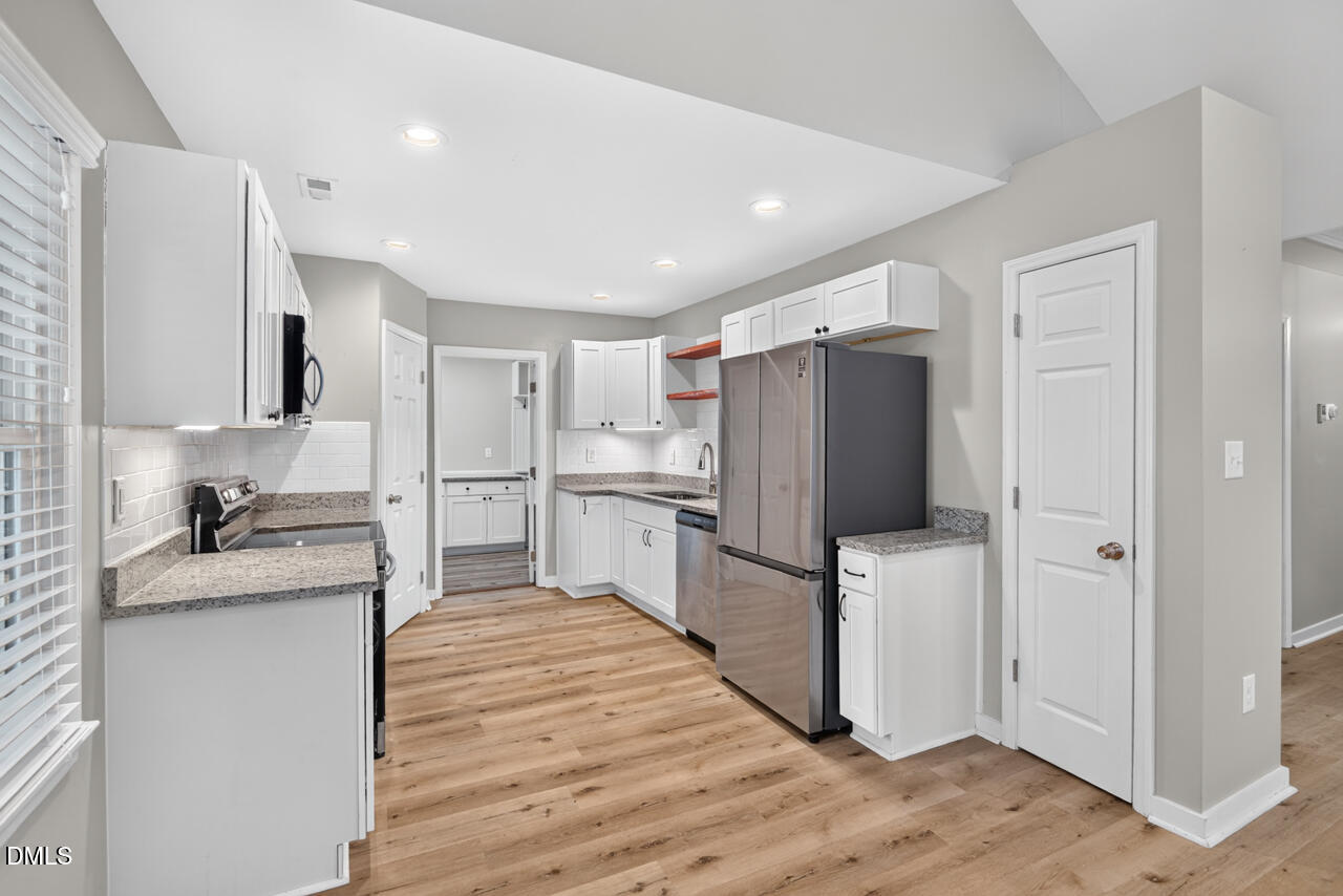 1507 Robinhood Road Property Photo 15