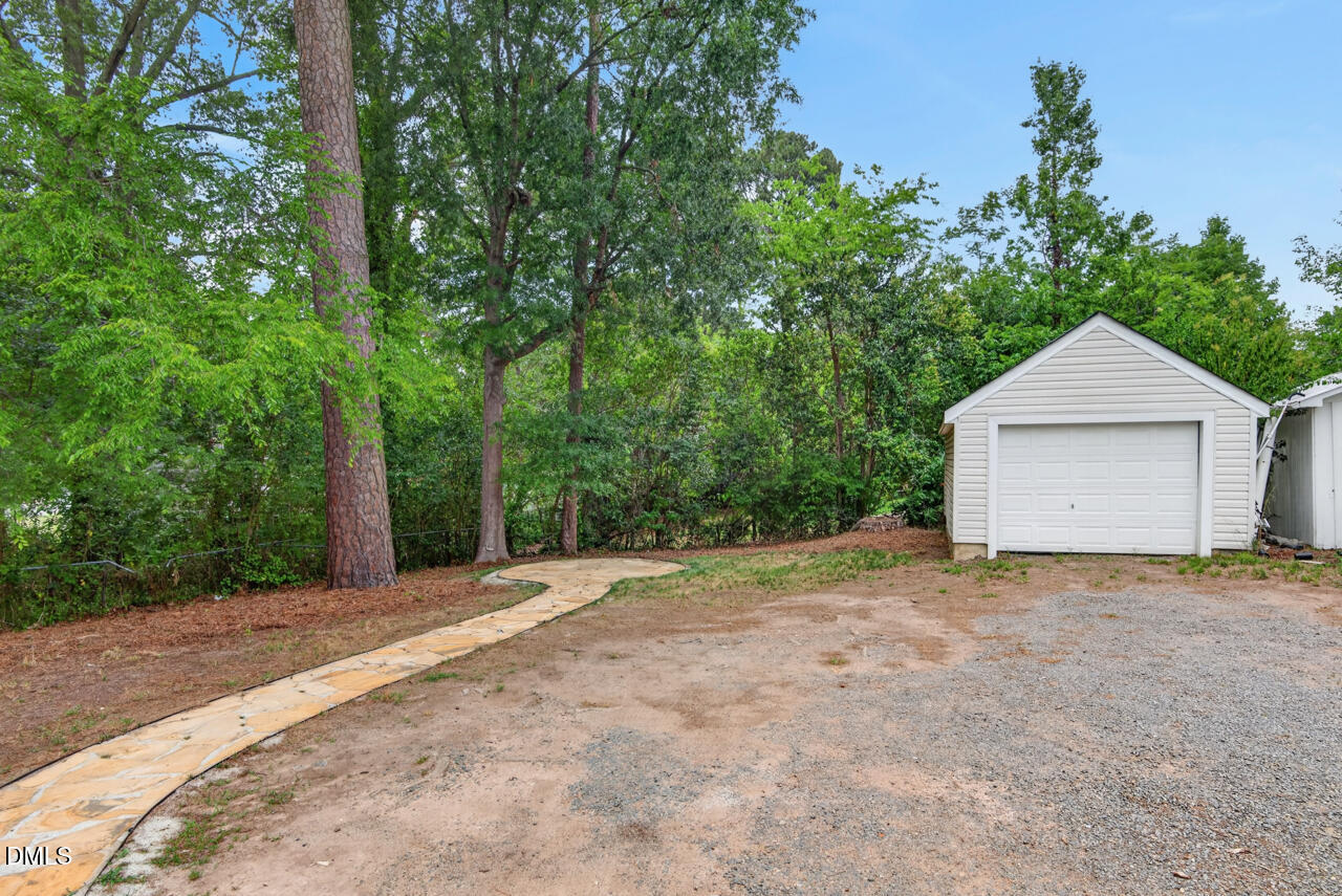 1507 Robinhood Road Property Photo 41