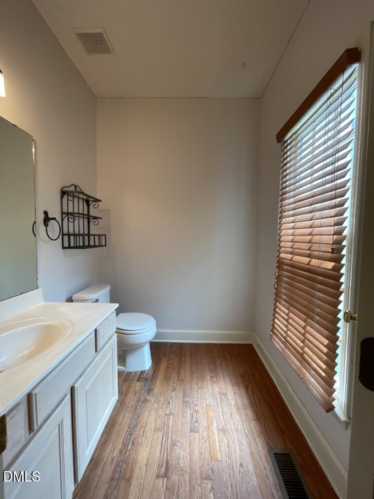 102 Longstock Court Property Photo 8