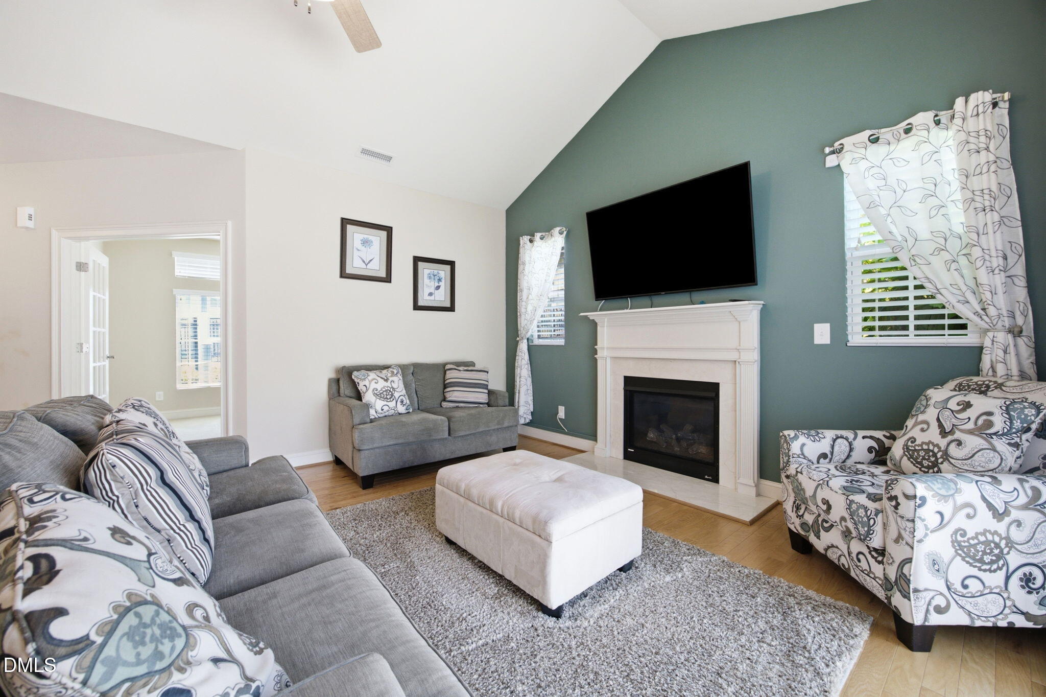 1089 Blue Bird Lane Property Photo 13