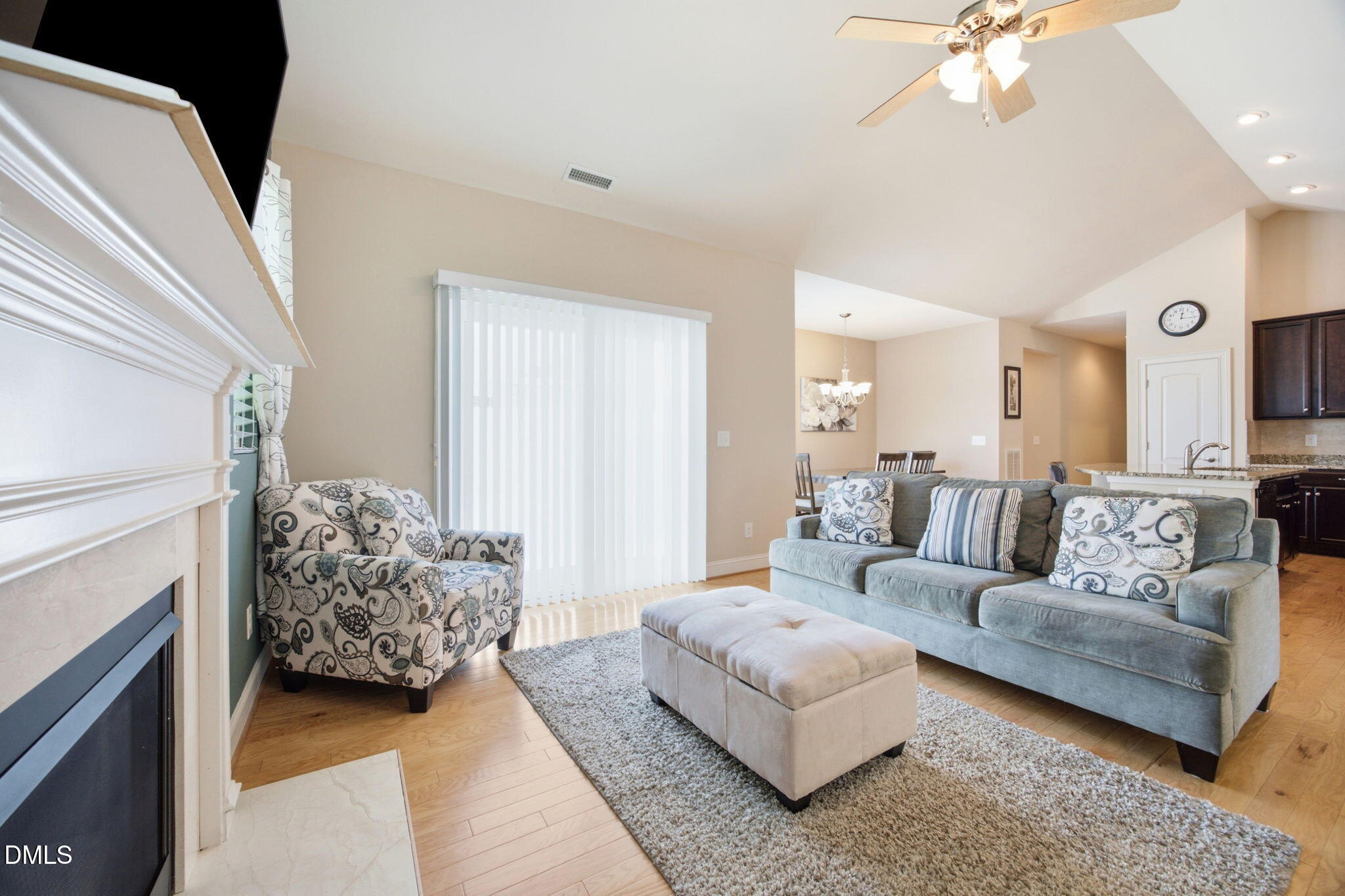 1089 Blue Bird Lane Property Photo 15