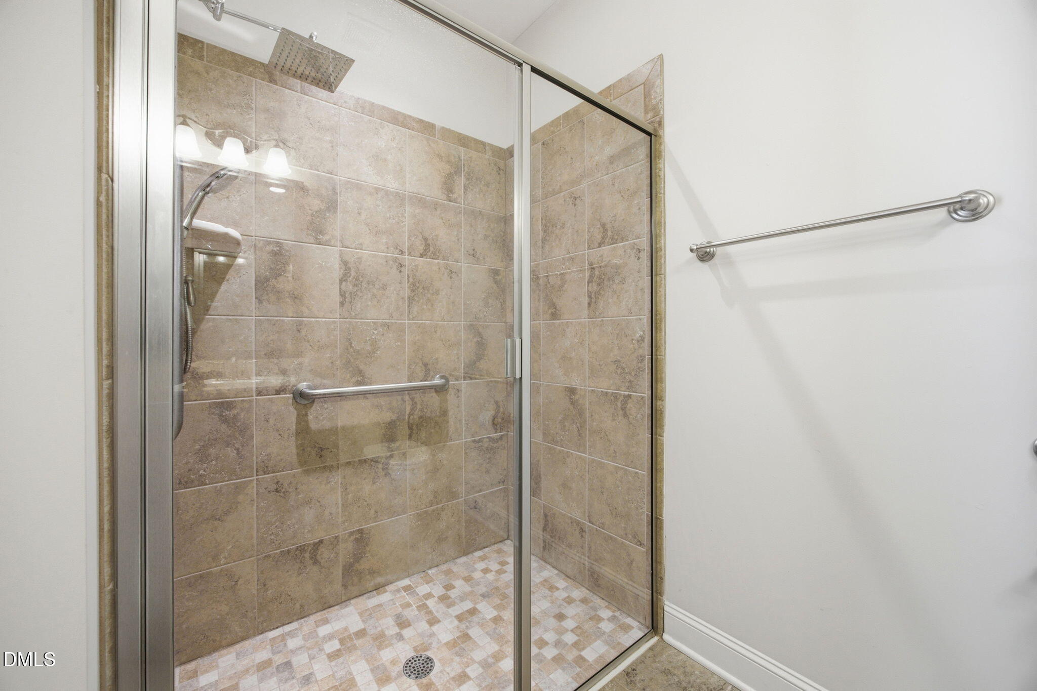 1089 Blue Bird Lane Property Photo 23