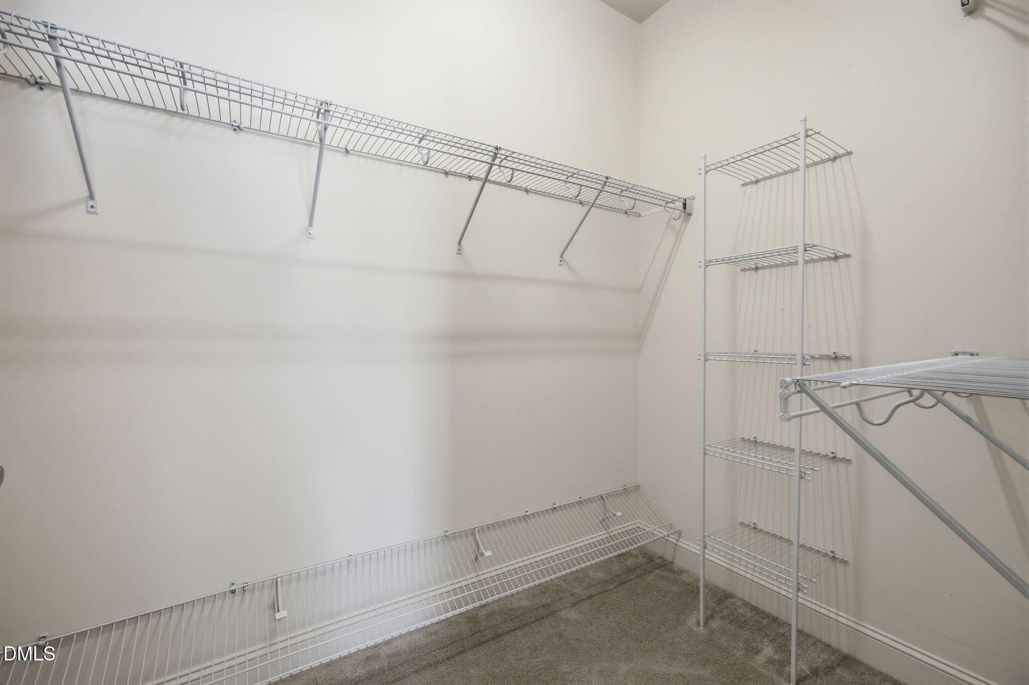 1089 Blue Bird Lane Property Photo 24