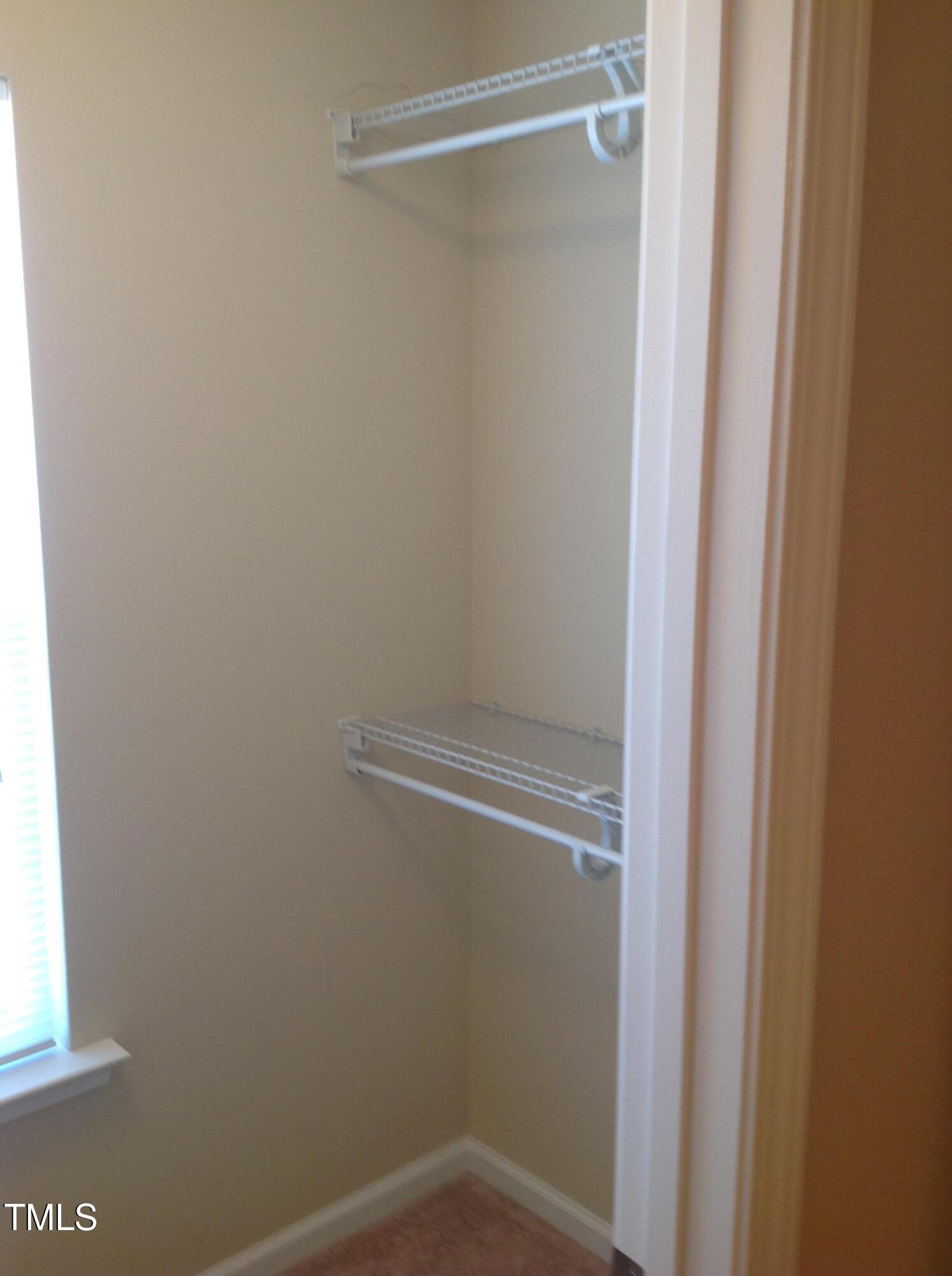 933 Ileagnes Road Property Photo 14