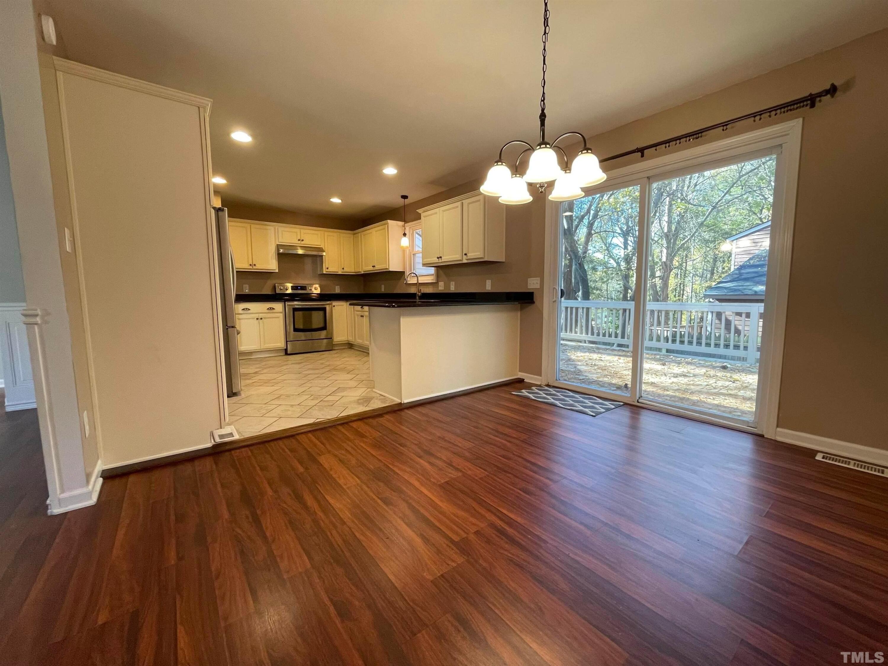 200 Glen Bonnie Lane Property Photo 10