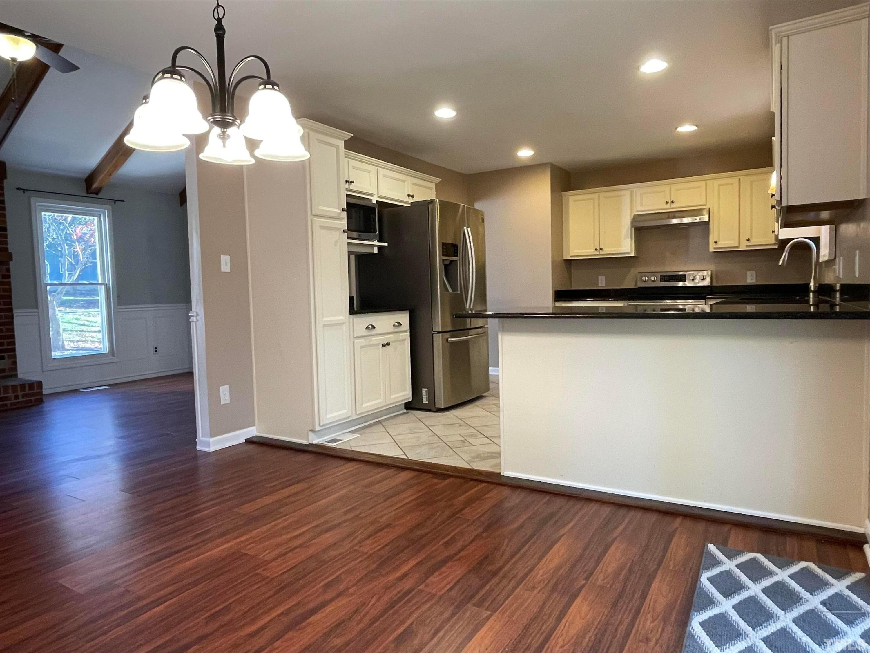 200 Glen Bonnie Lane Property Photo 12