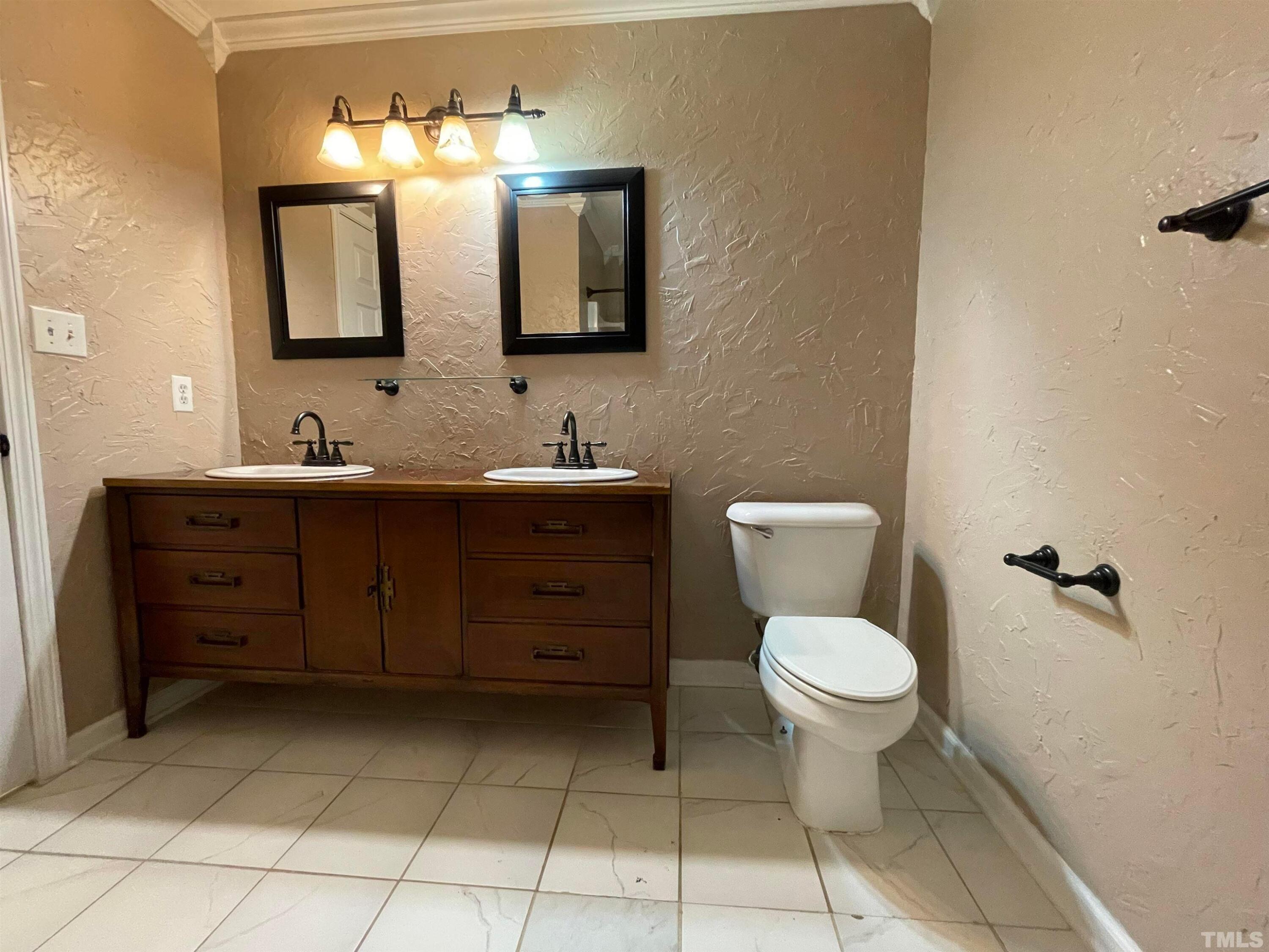 200 Glen Bonnie Lane Property Photo 22
