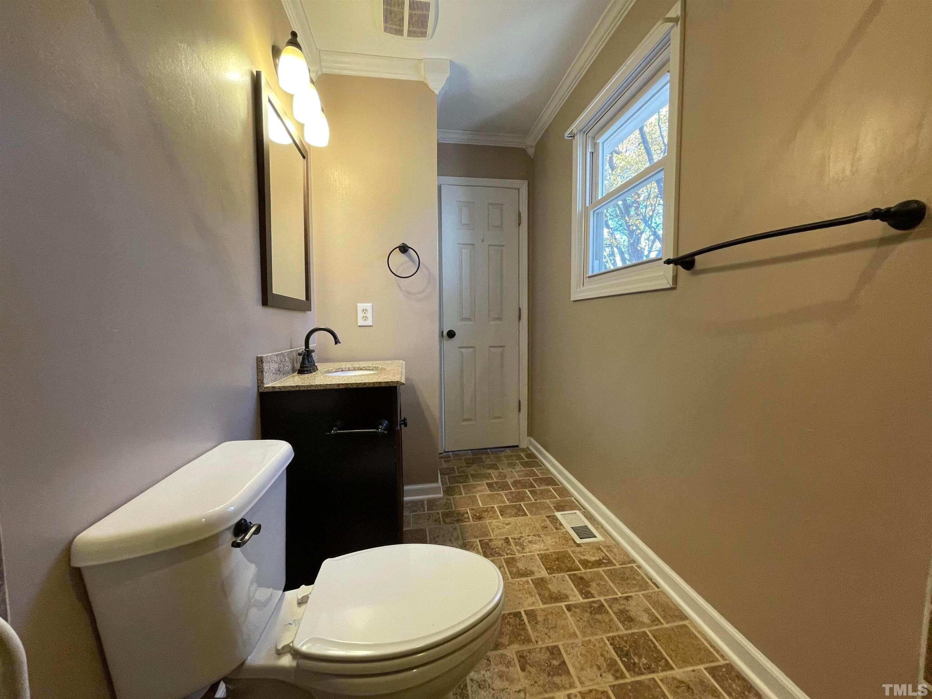 200 Glen Bonnie Lane Property Photo 31