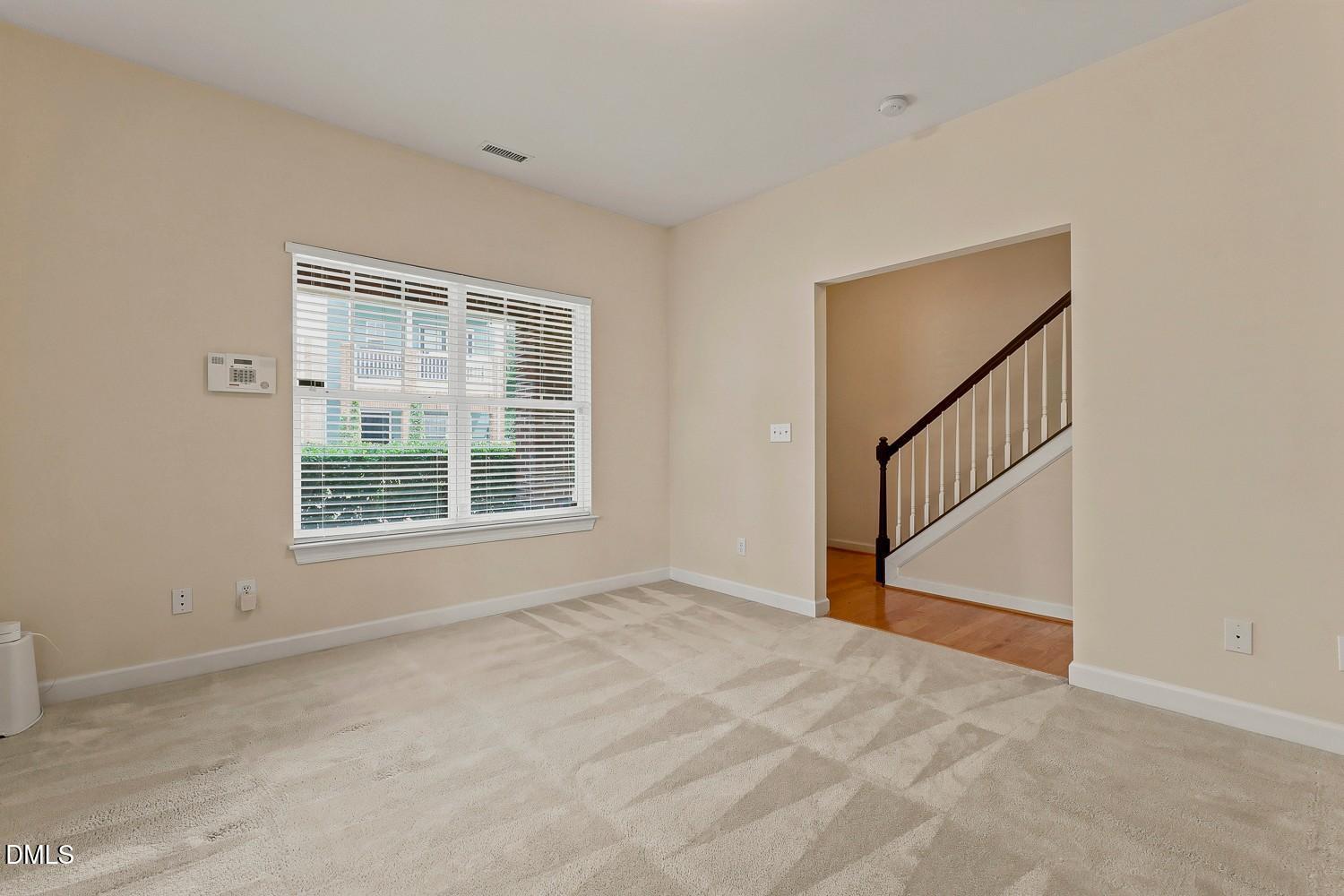 336 Kinellan Lane Property Photo 4