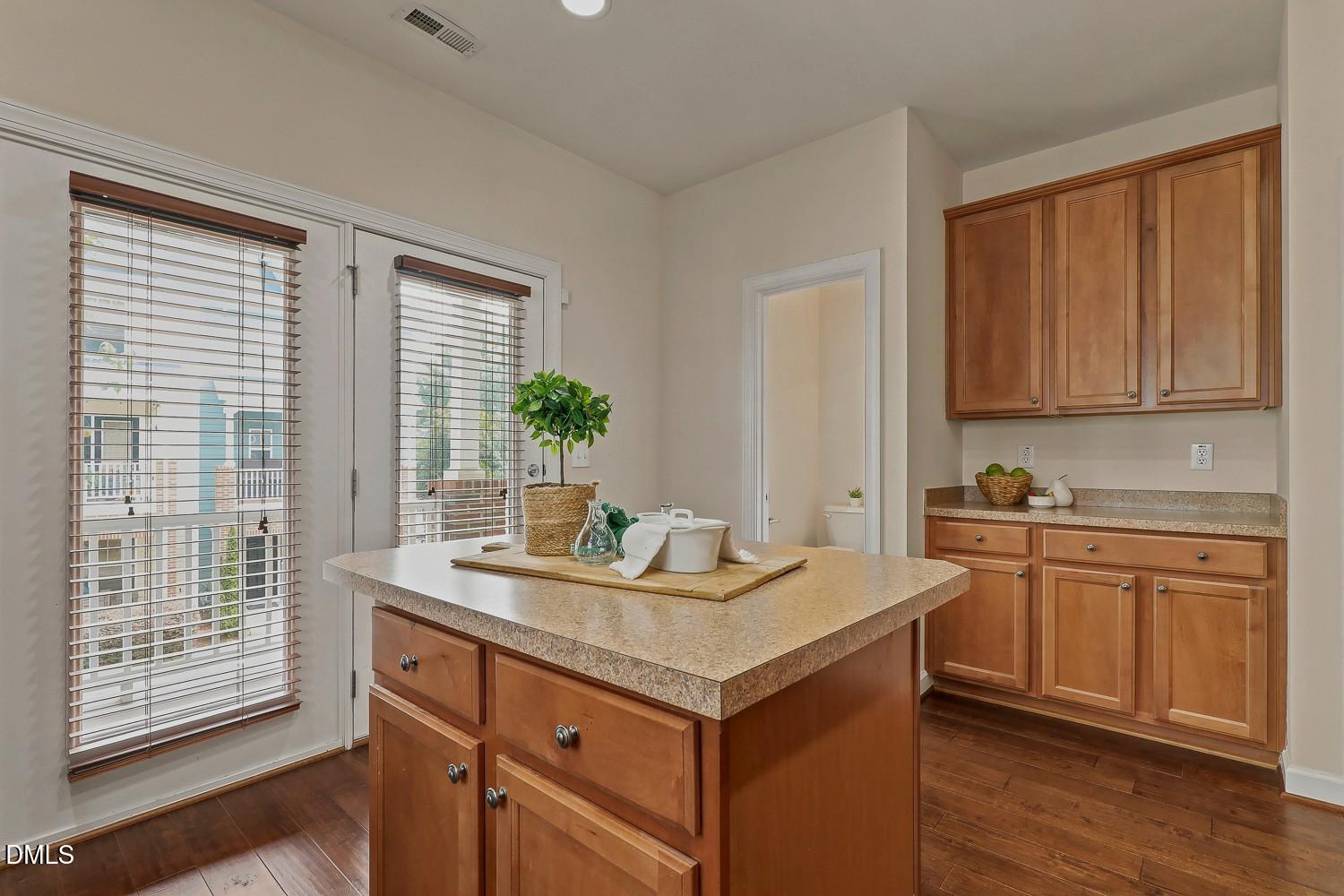 336 Kinellan Lane Property Photo 14