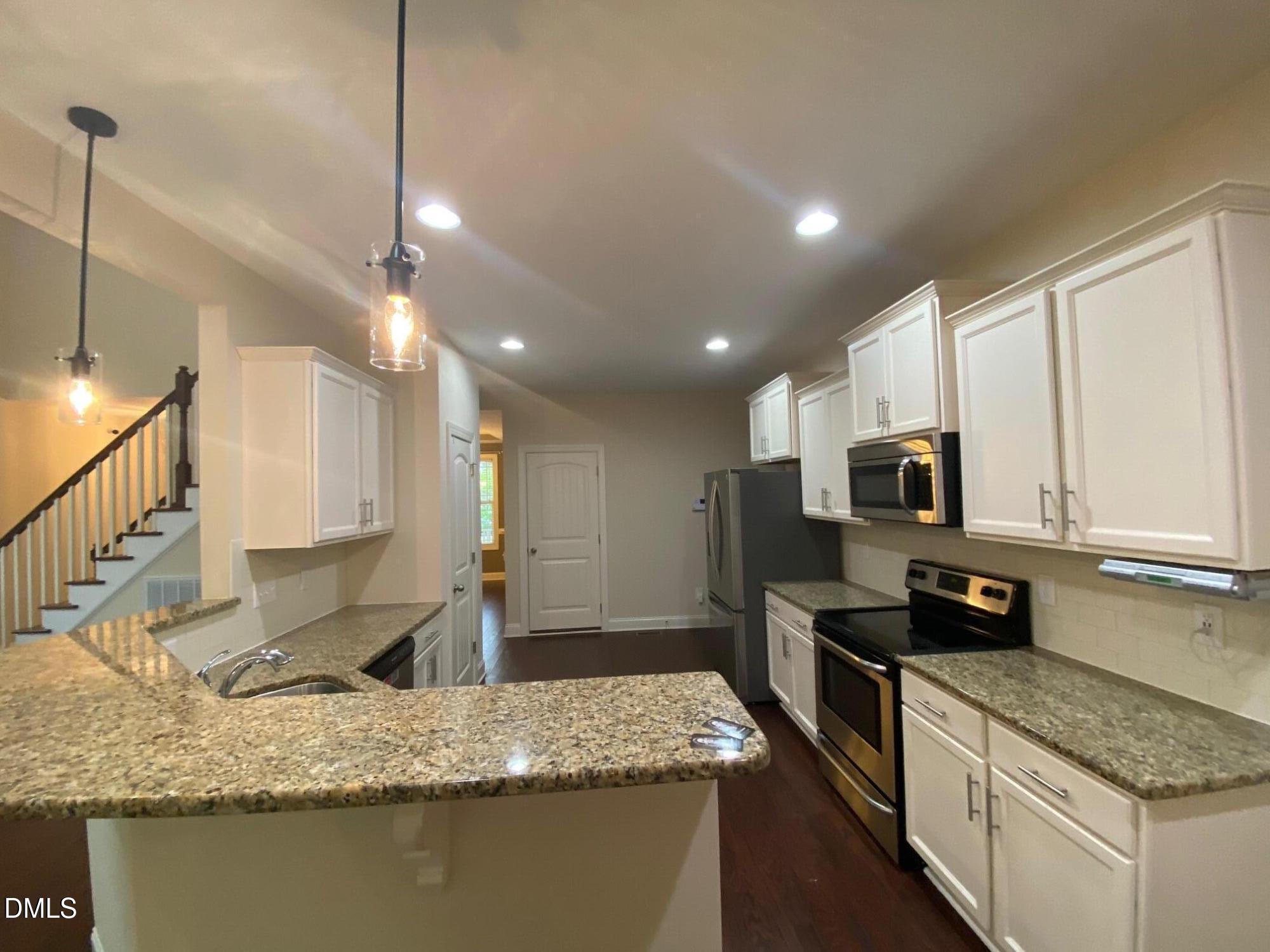 4016 Landover Peak Place Property Photo 11