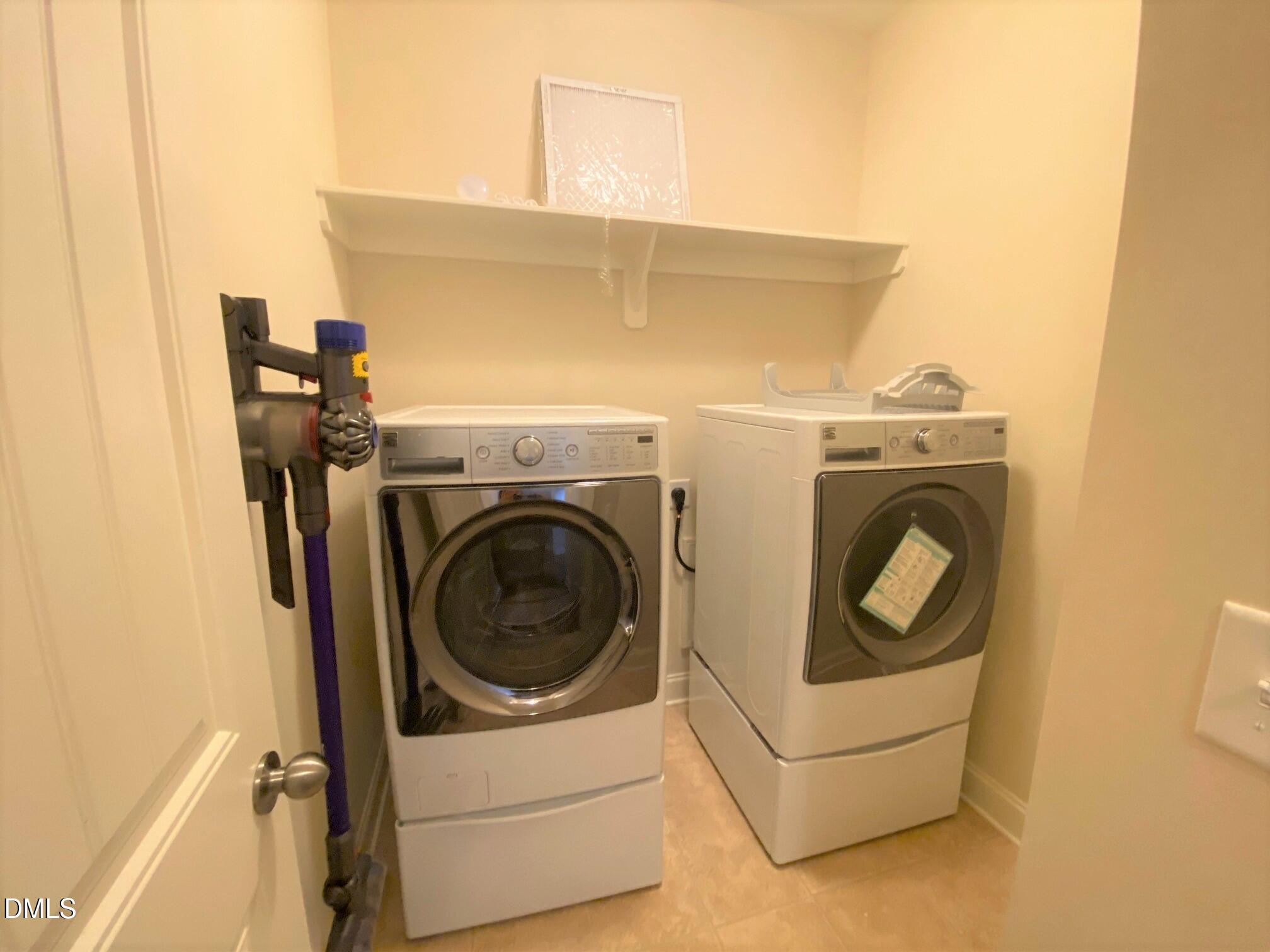 4016 Landover Peak Place Property Photo 12