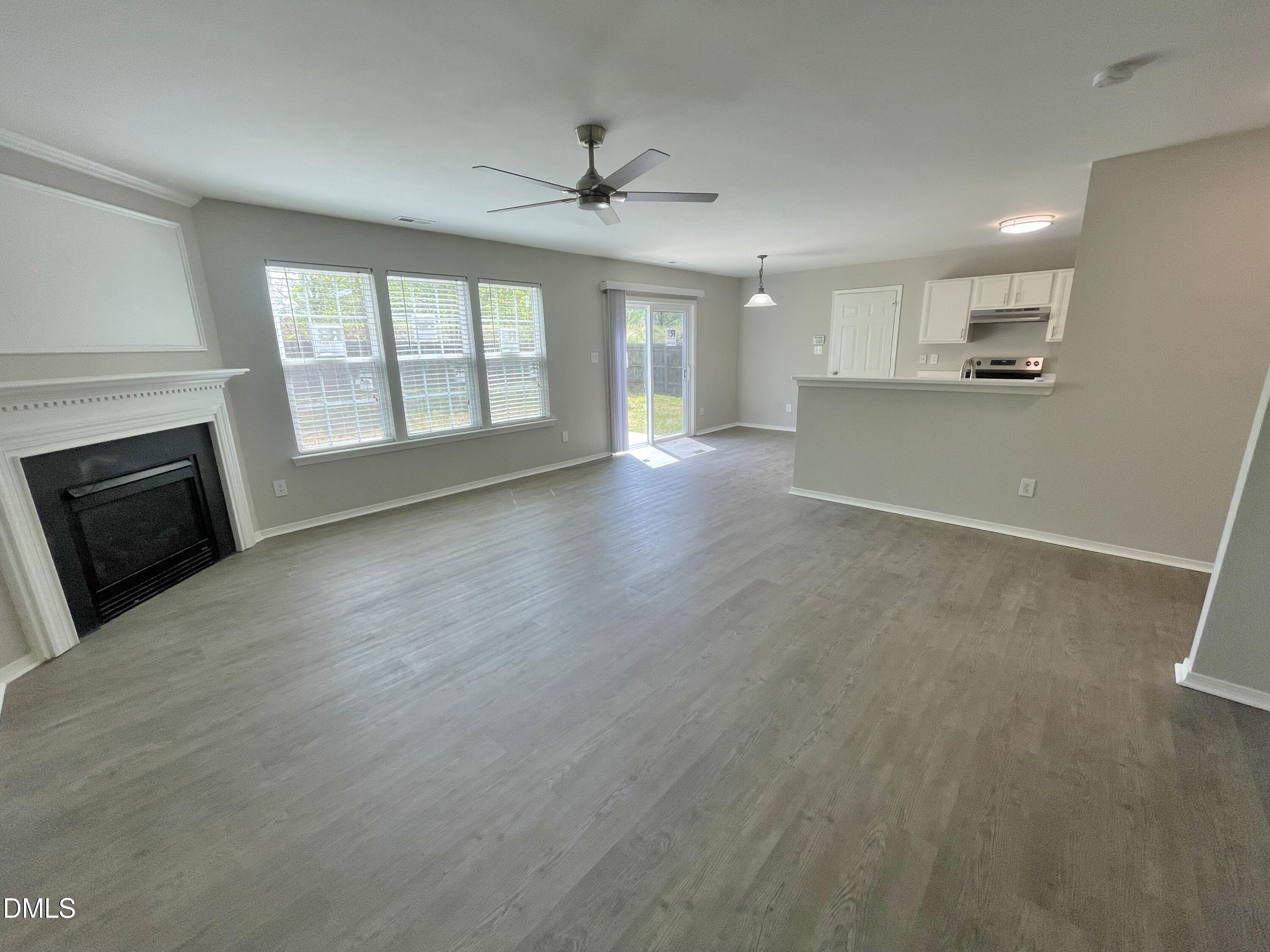 3001 Softwind Drive Property Photo 8