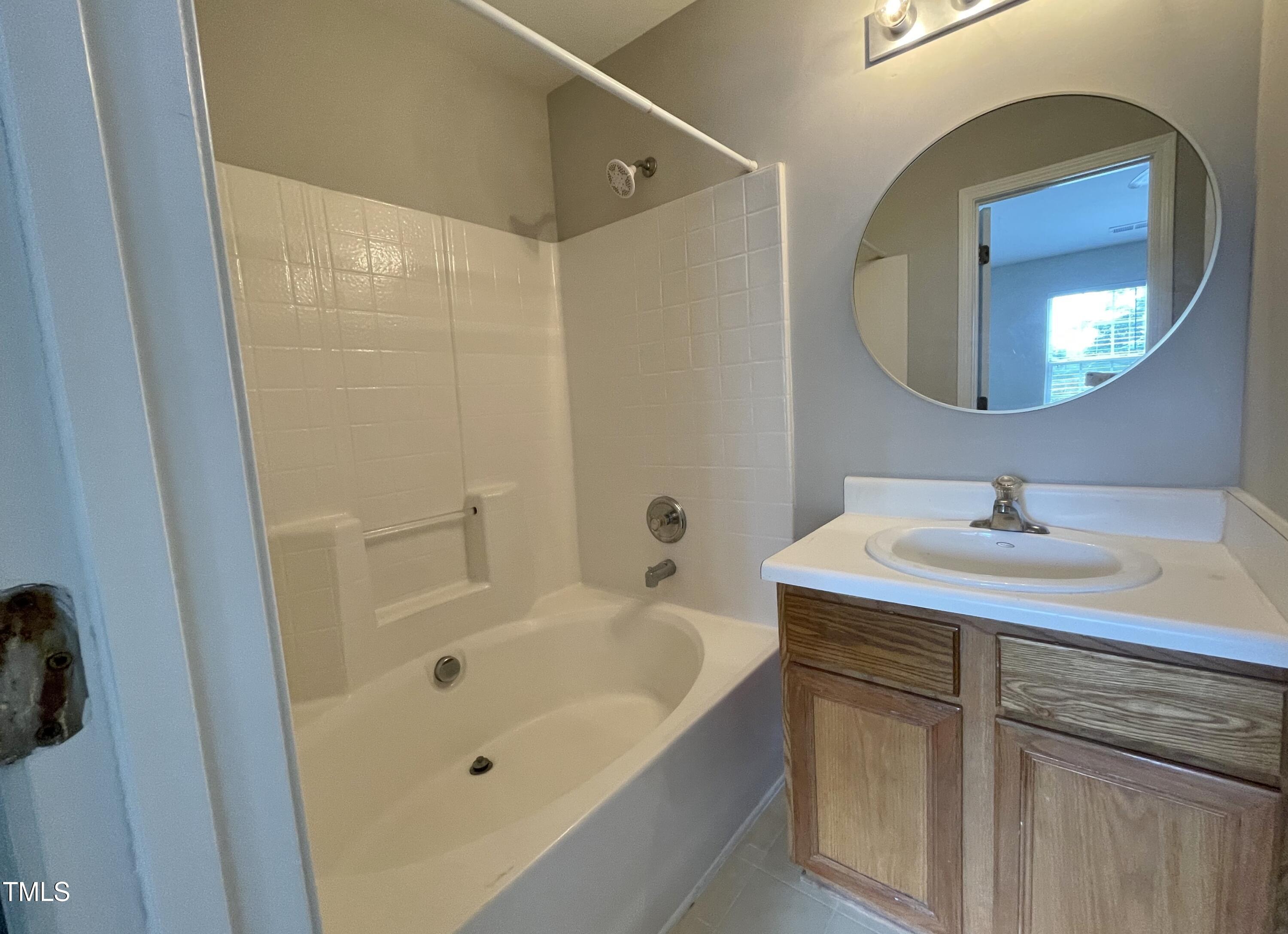 3001 Softwind Drive Property Photo 24